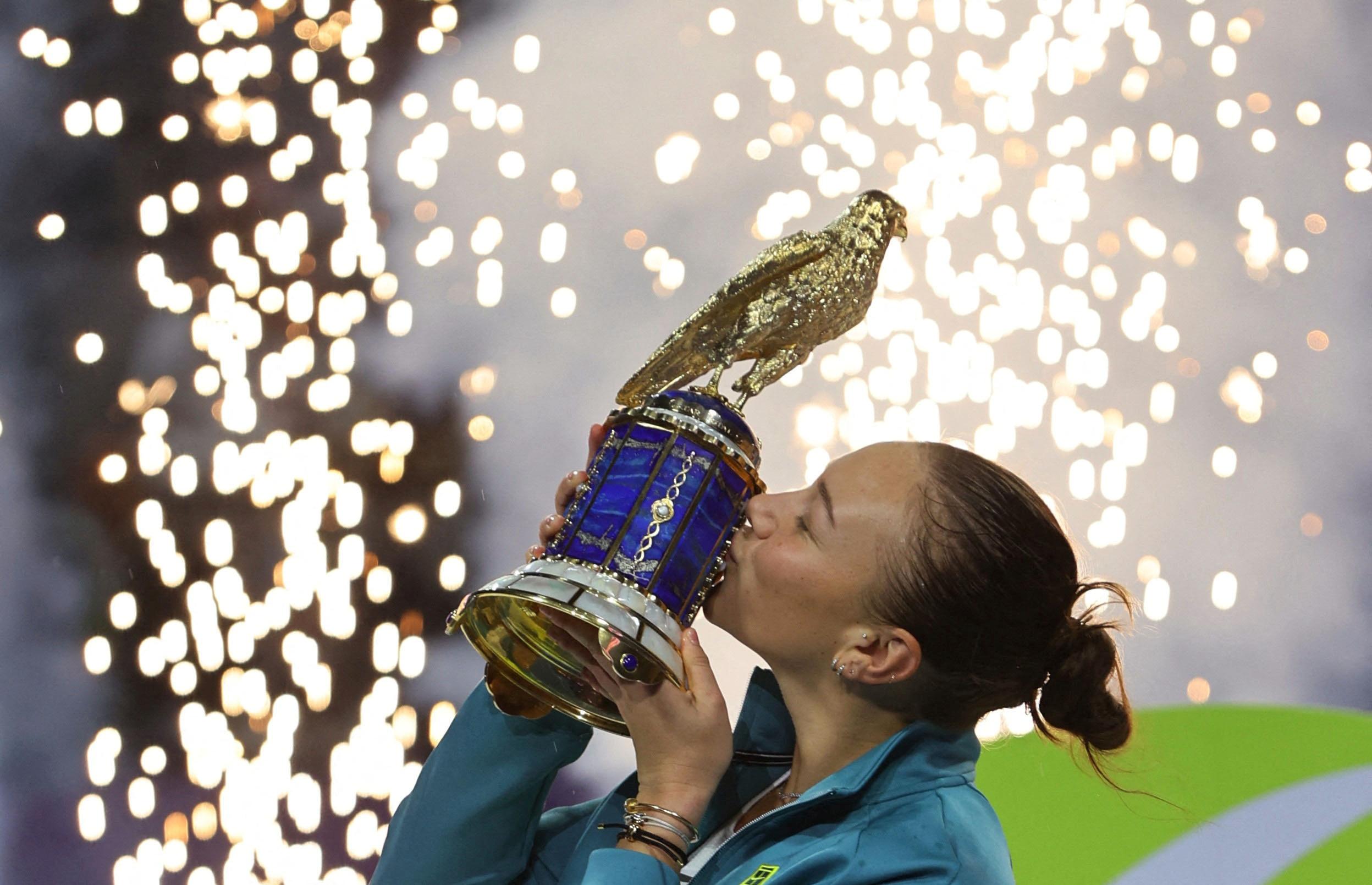 Tenis, WTA 1000, Doha, Amanda Anisimova, Jelena Ostapenko, Aryna Sabalenka, Iga Swiatek, Coco Gauff