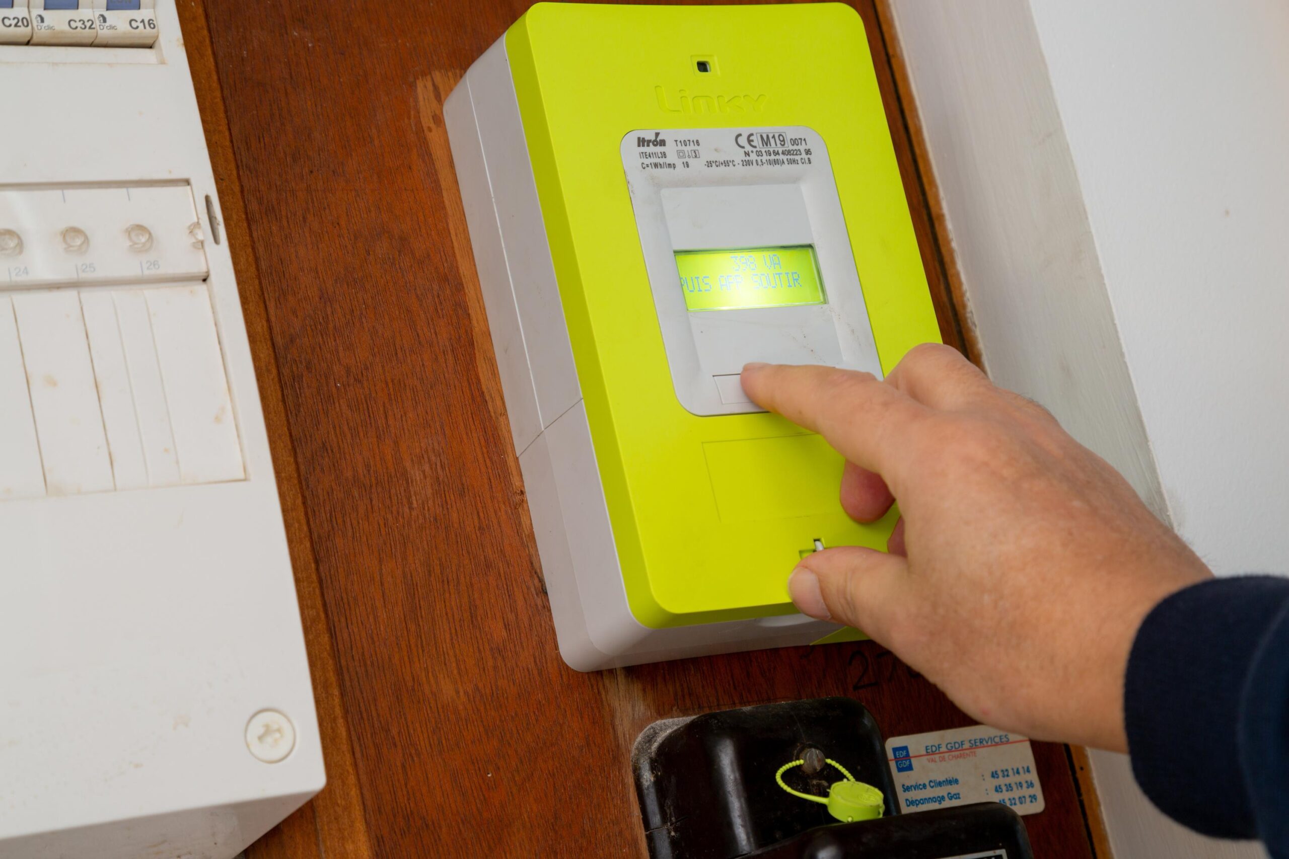 Linky Dolandırıcılığı, Elektrik Faturalarını Azaltma, Enedis, Saatte Fiyatlar, Akıllı Sayaçlar, Güvenlik Riskleri