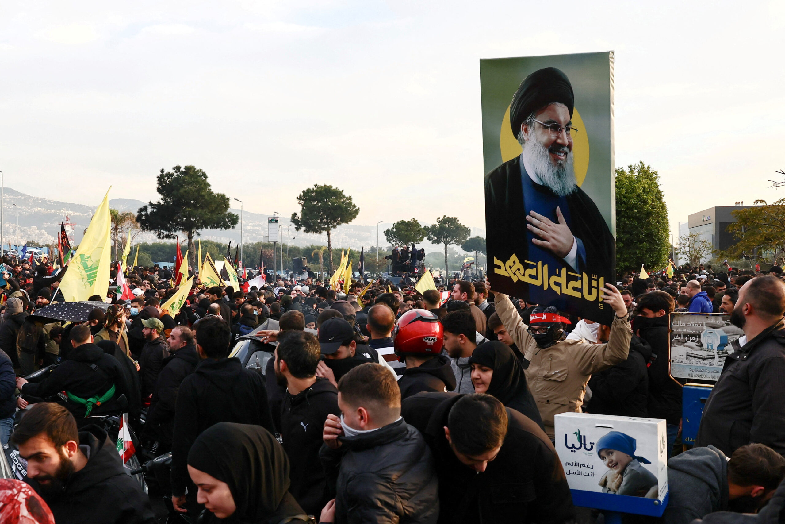 İran, Lübnan, Hizbullah, Hasan Nasrallah, İsrail, Tahran, Şii, Askeri destek, Beşar Esad, Suriye, Beyrut Havalimanı
