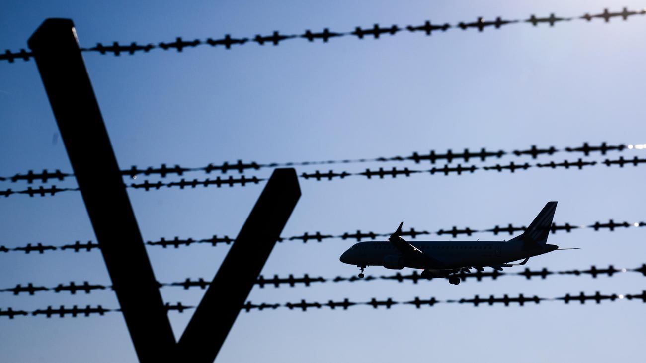 Hannover Havaalanı, Abschiebung, Irak, Jesiden, Völkermord, IS, Flüchtlingsrat Niedersachsen, Seebrücke, Netzwerk gegen Abschiebung