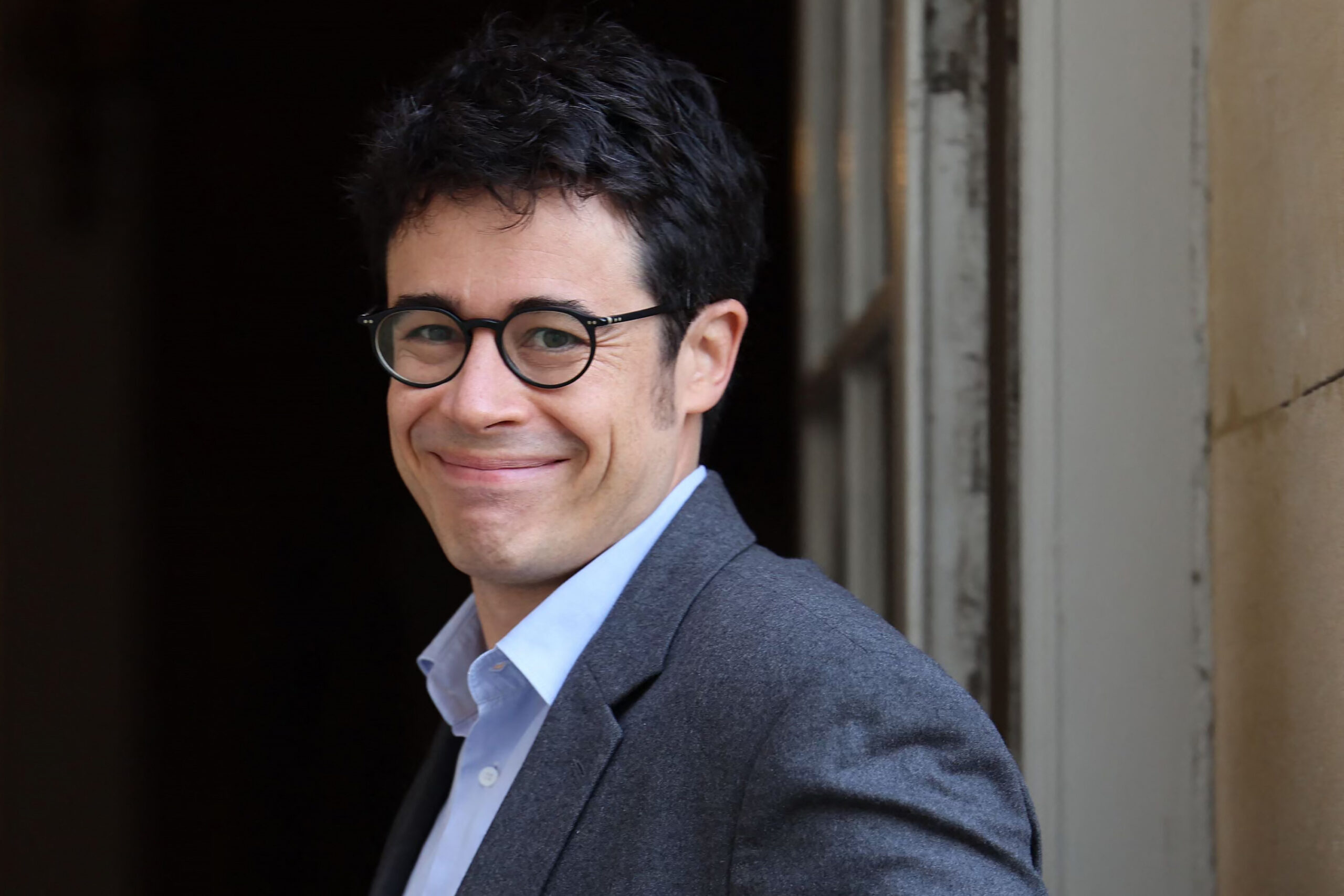 Antoine Pellion, ekolojik planlama, hükümet politikası, iklim değişikliği, enerji geçişi, yenilenebilir enerji, SGPE, Idex, sürdürülebilirlik, çevre