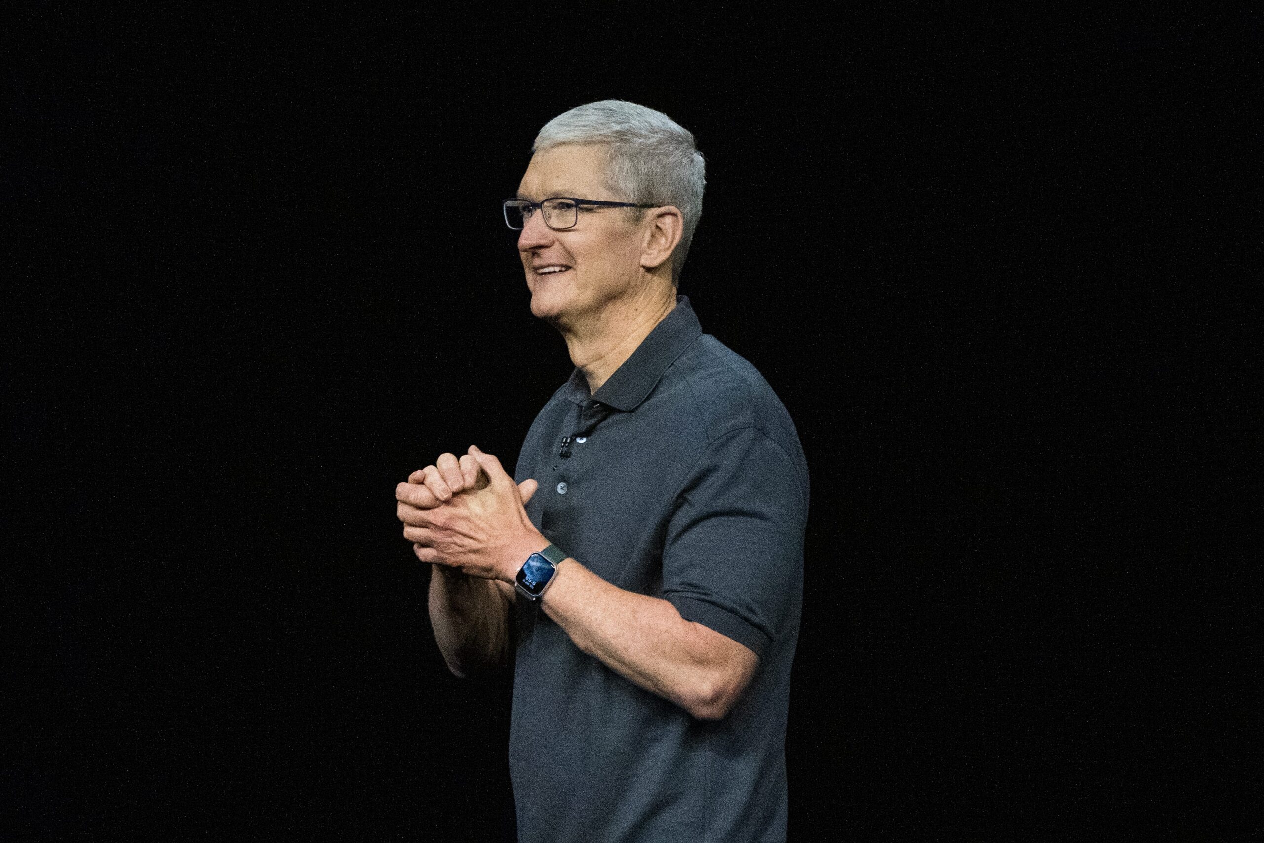 Apple, Tim Cook, Apple Lansmanı, 19 Şubat, Yeni Apple Ürünleri, Siri, iRobot
