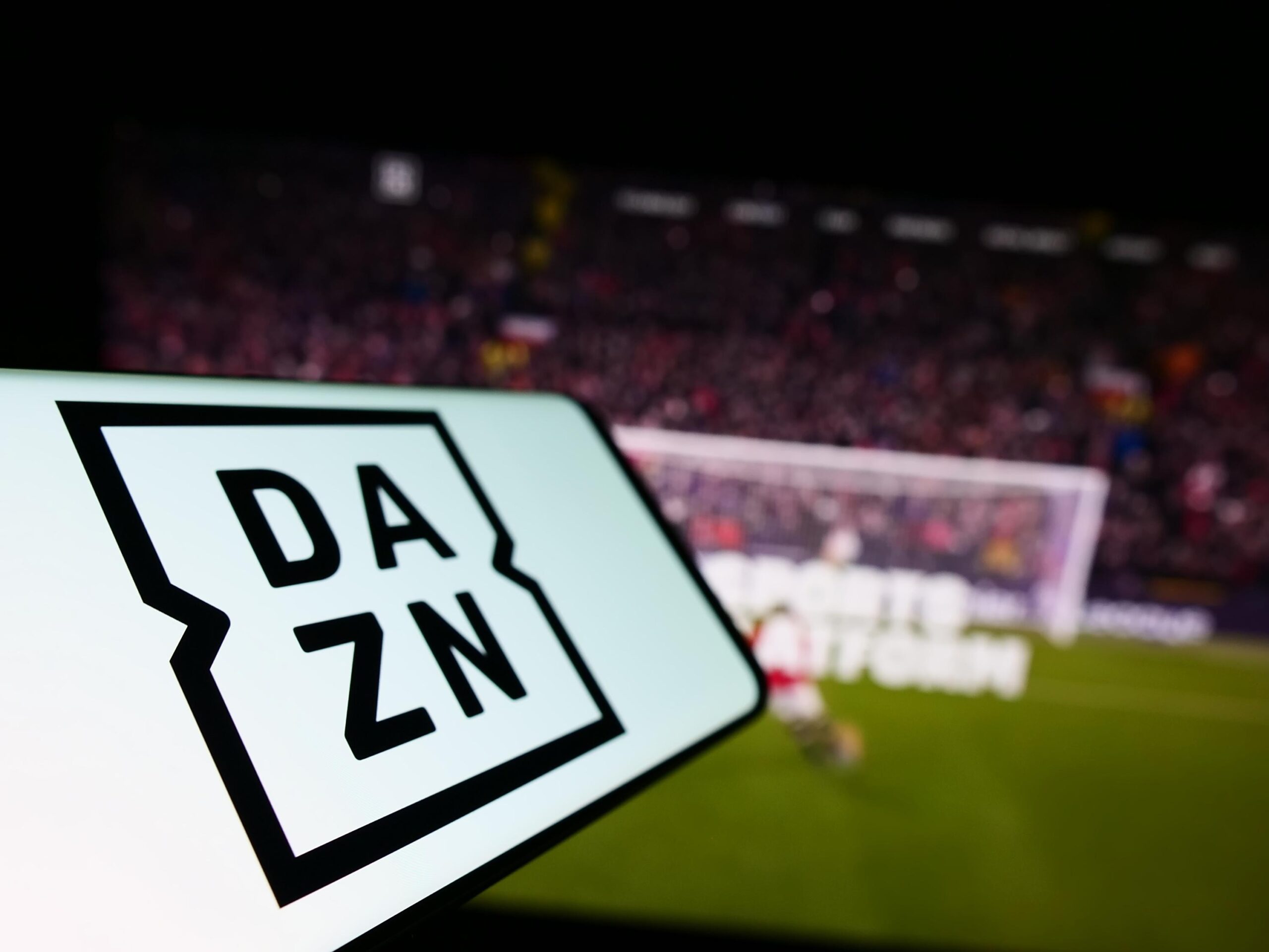 LFP, DAZN, Ligue 1, Futbol, ​​Yayın hakları, Mahkeme, Finansal kriz, Telif ücretleri