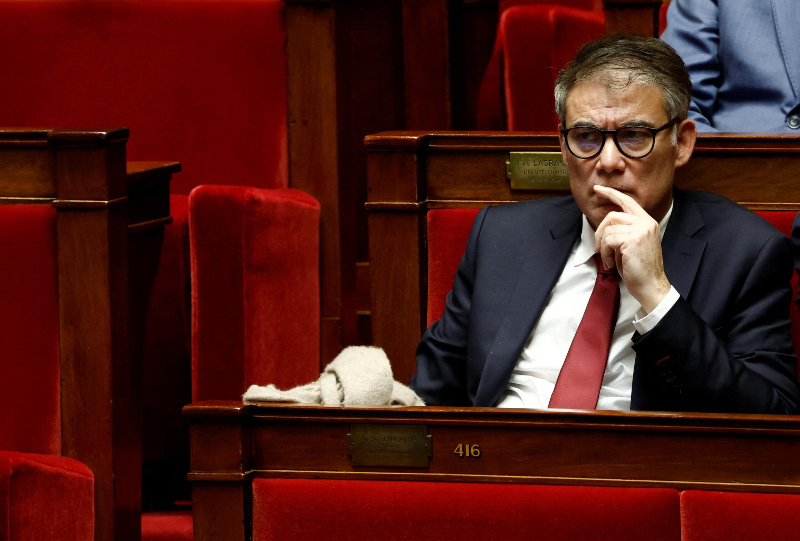 François Bayrou, Sosyalist Parti, karalama hareketi, aşırı sağ, göç, göç politikaları