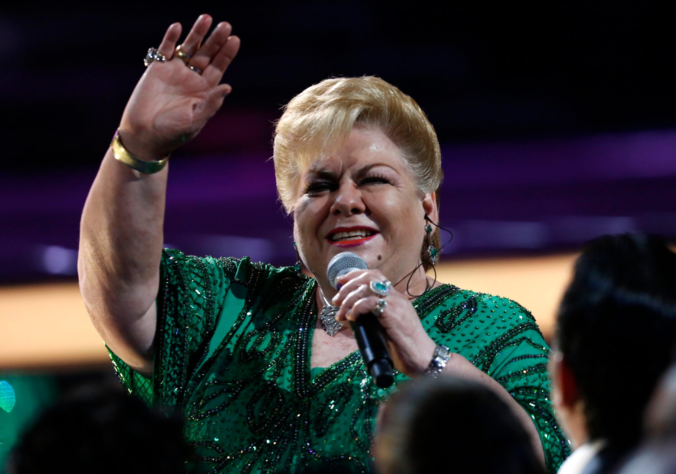 Paquita la del Barrio, Meksika müziği, ranchera, bolero, kadın hakları, feminist, machismo, ayrımcılık, şarkıcı, şarkı yazarı, ölüm