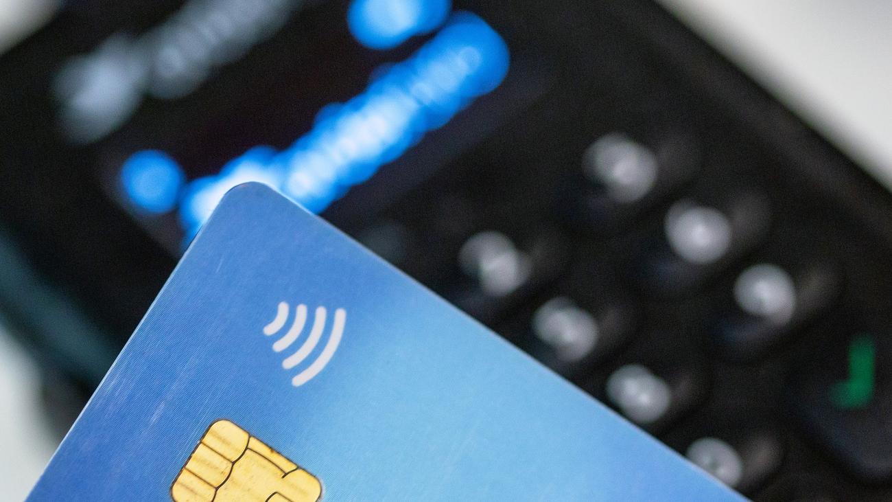 Giro kartı, Temassız ödeme, Debit kartı, Elektronik nakit, Euro Kartensysteme, Almanya'da ödemeler