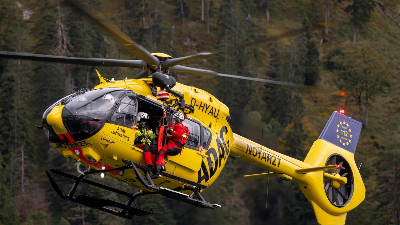 ADAC kurtarma helikopterleri, Nordrhein-Westfalen, uçuş sayısı, yaralanmalar, kalp krizi, acil durumlar, hava ambulansı, notfall tıbbı