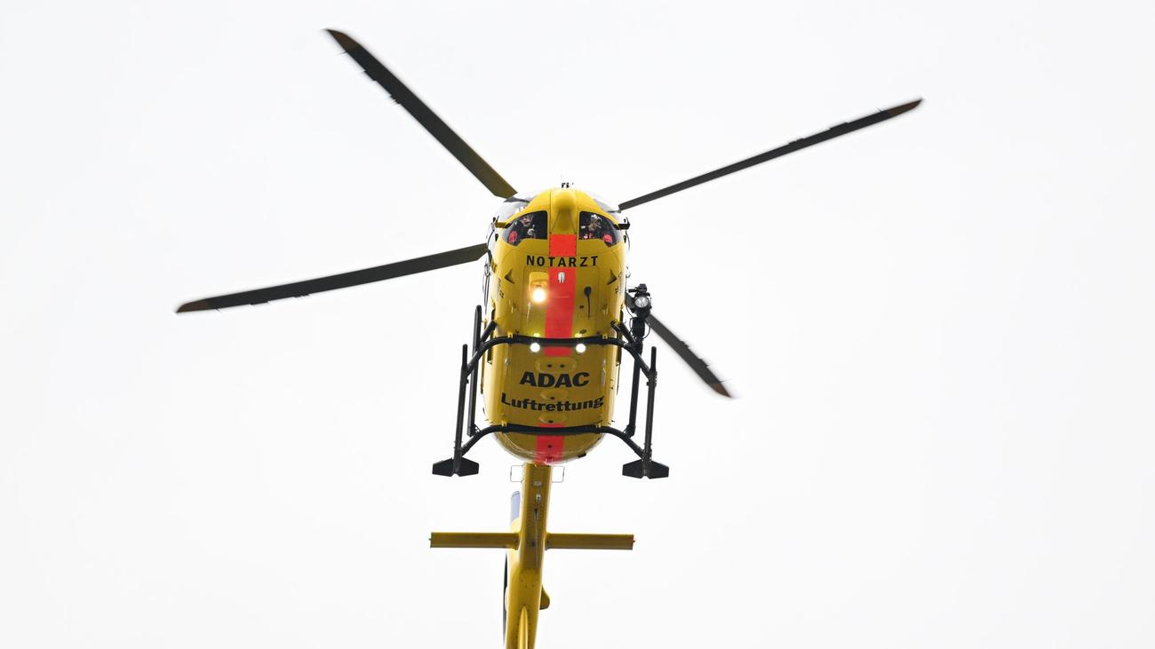 ADAC, kurtarma helikopterleri, acil durumlar, tıp uçuşları, hava ambulansı, Baden-Württemberg, Ulm, Christoph 22, Christoph 18, Christoph 65, Christoph 5
