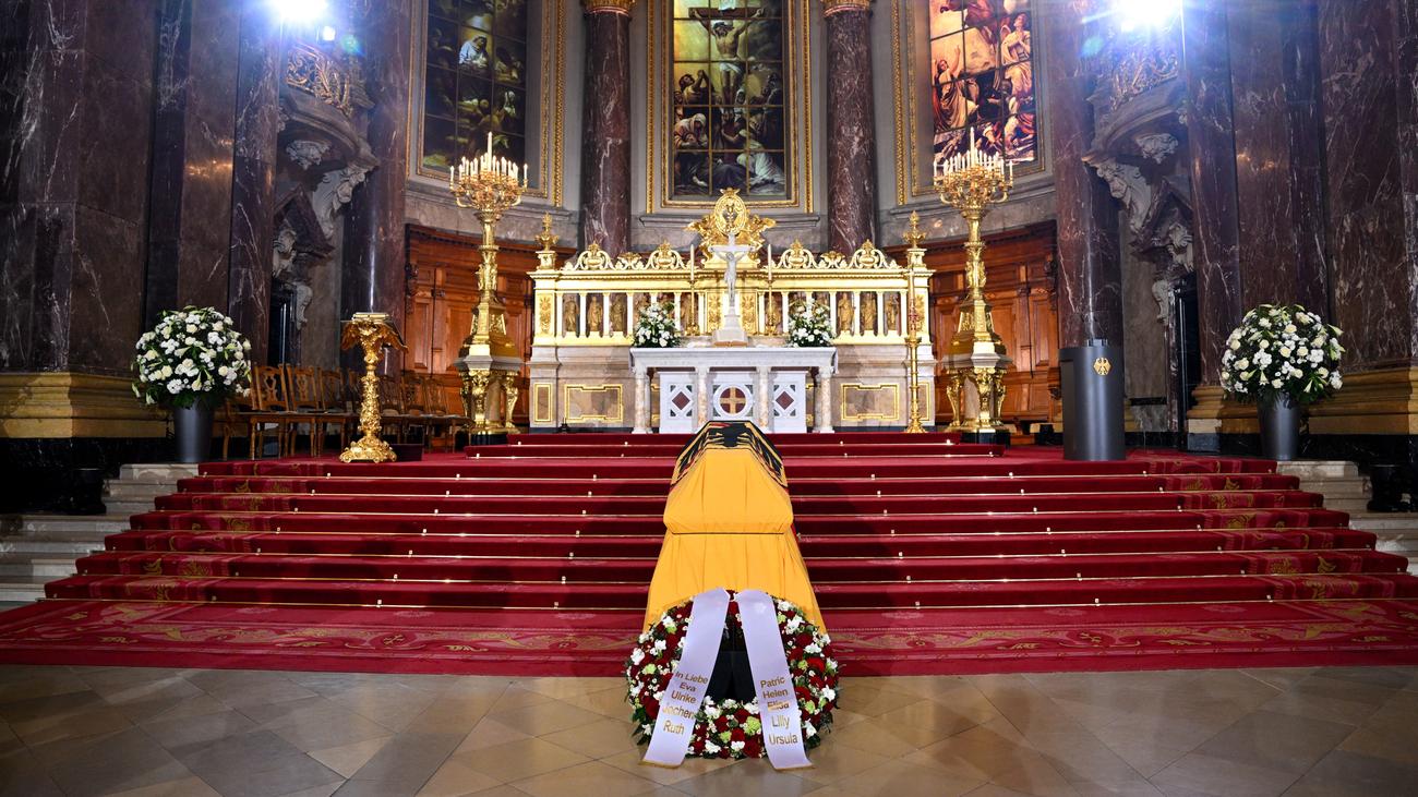 Horst Köhler, Cumhurbaşkanı, Trauerfeier, Angela Merkel, Frank-Walter Steinmeier, Olaf Scholz, Trauergottesdienst, Abschiedszeremoniell, Trauerempfang