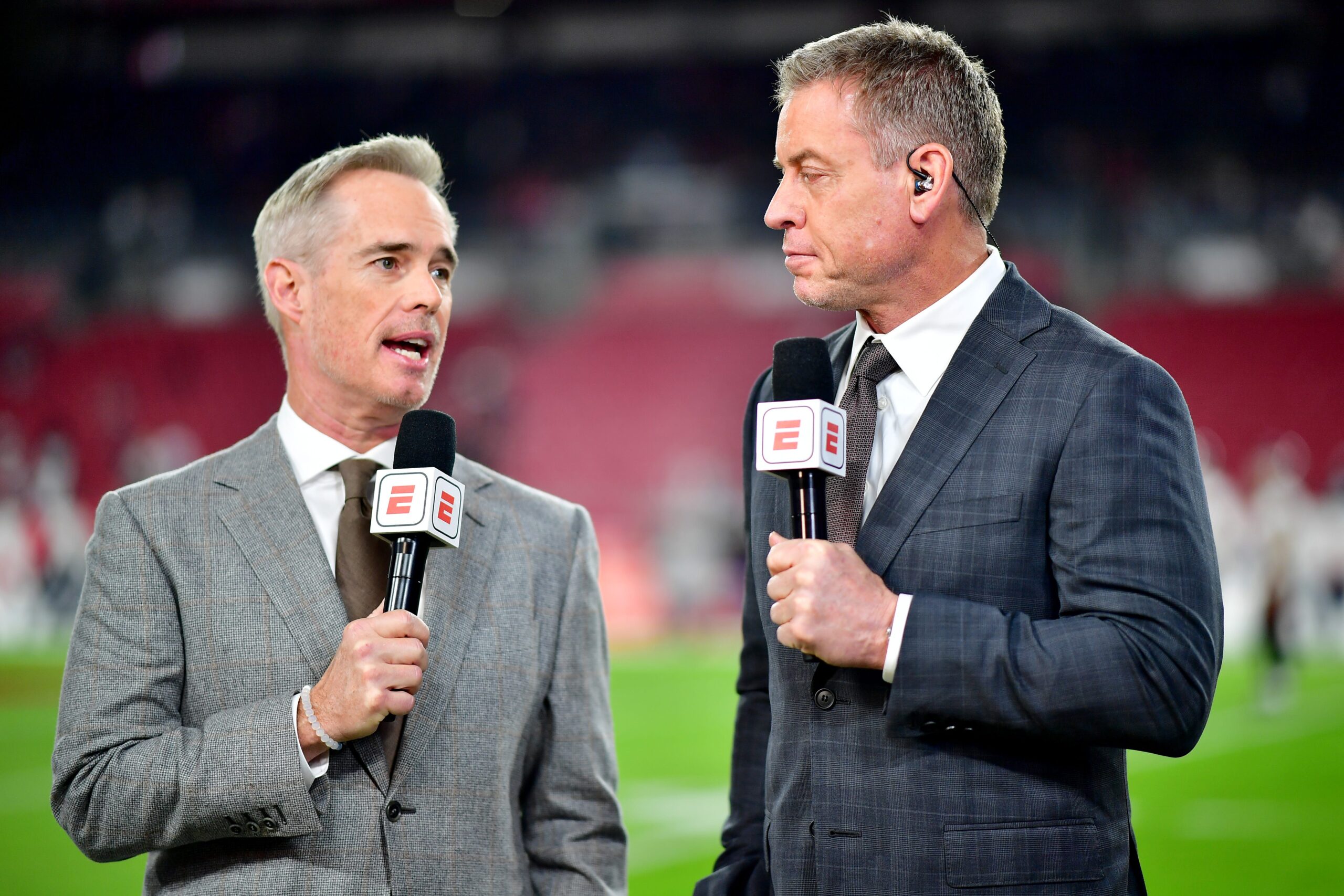Joe Buck, Büyük Lig Beyzbol, ESPN, New York Yankees, Milwaukee Brewers, Dünya Serisi, Fox Sporları, Pazartesi Gecesi Futbolu, Mark Gross