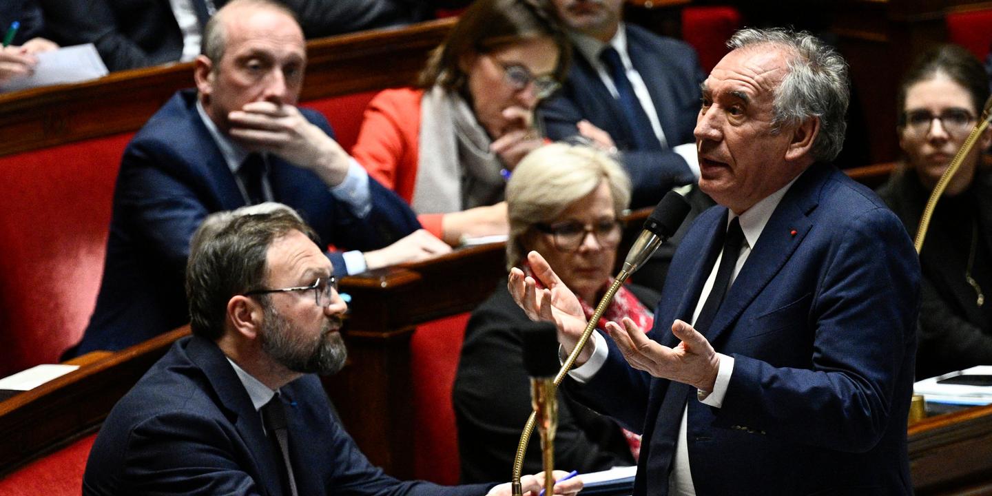 François Bayrou, Cinsel Saldırı, Katolik Okulu, Béarn, Elisabeth Guigou, Claude Allègre, Ségolène Royal, Soruşturma, Hukuki İşlem, İnceleme, Mağdur Hakları, Adalet Bakanlığı