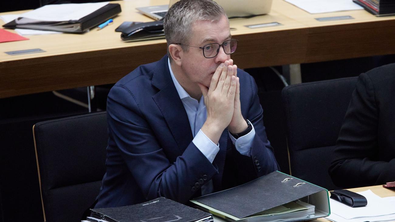Berlin, Haushalt, Sparpaket, Finanzsenator Stefan Evers, Konsolidierungsbedarf, Doppelhaushalt 2026/2027, Steuerschätzung, Haushaltsentwurf, Notlage, alternative Finanzierungsmodelle, Schuldenbremse