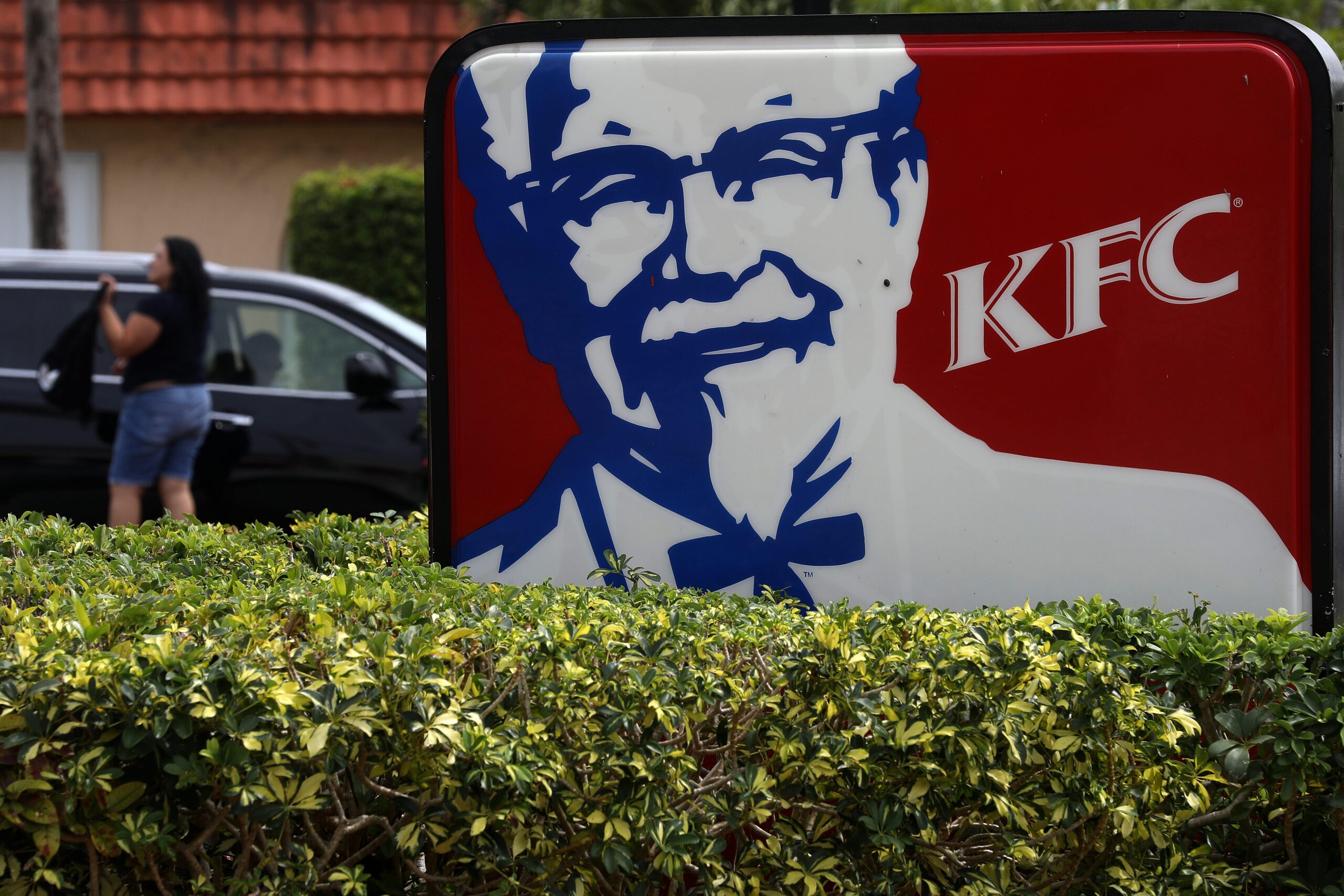 KFC, Yum! Brands, Louisville, Kentucky, Texas, California, Pizza Hut, Taco Bell, Habit Burger & Grill, David Gibbs, Craig Greenberg, Sarah Davasher-Wisdom, Greater Louisville Inc., University of Louisville