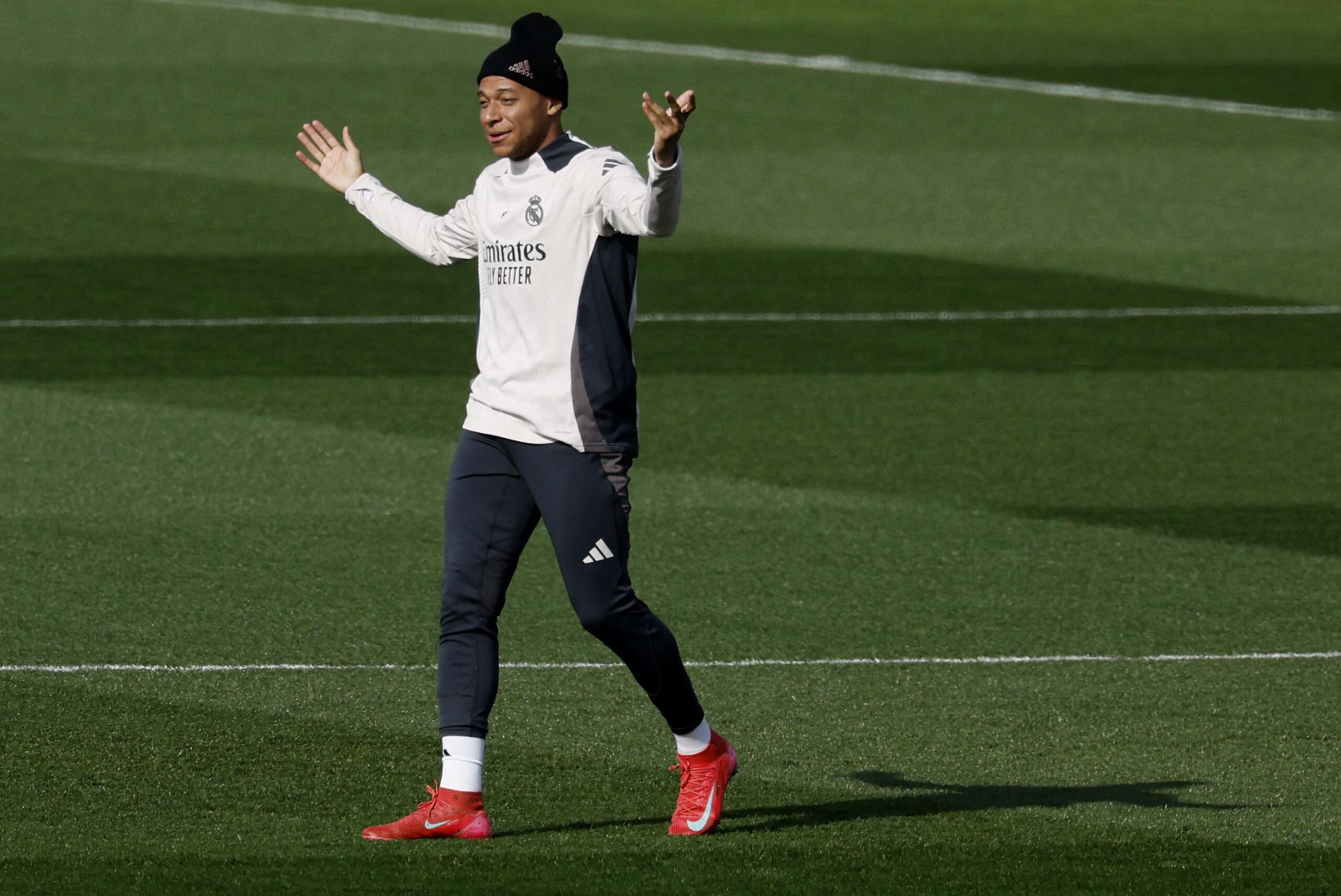Kylian Mbappé, PSG, Ligue de football professionnel (LFP), Fédération française de football (FFF), Conseil de Prud'hommes, Salaire, Prime, Contrat, Accord, Litige
