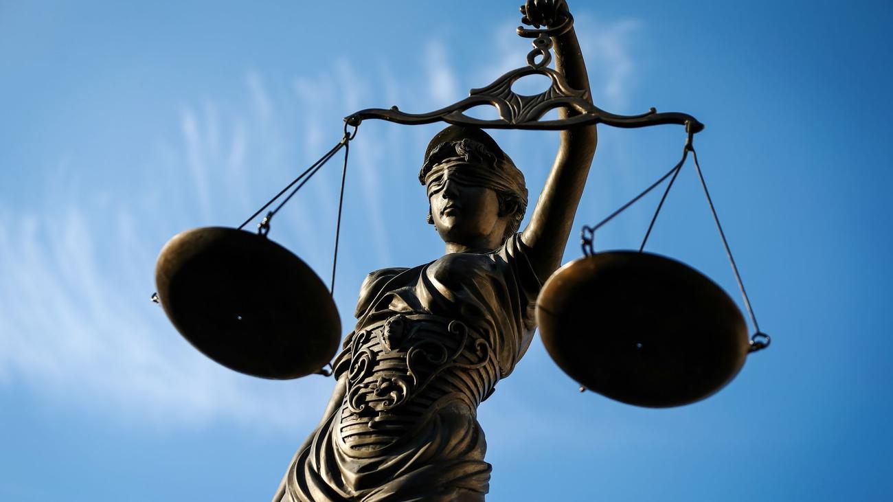 Berlin klanı, erpresserischer Menschenraub, Frankfurter Landgericht, Waterboarding, Zugewinnausgleich, Clankriminalität