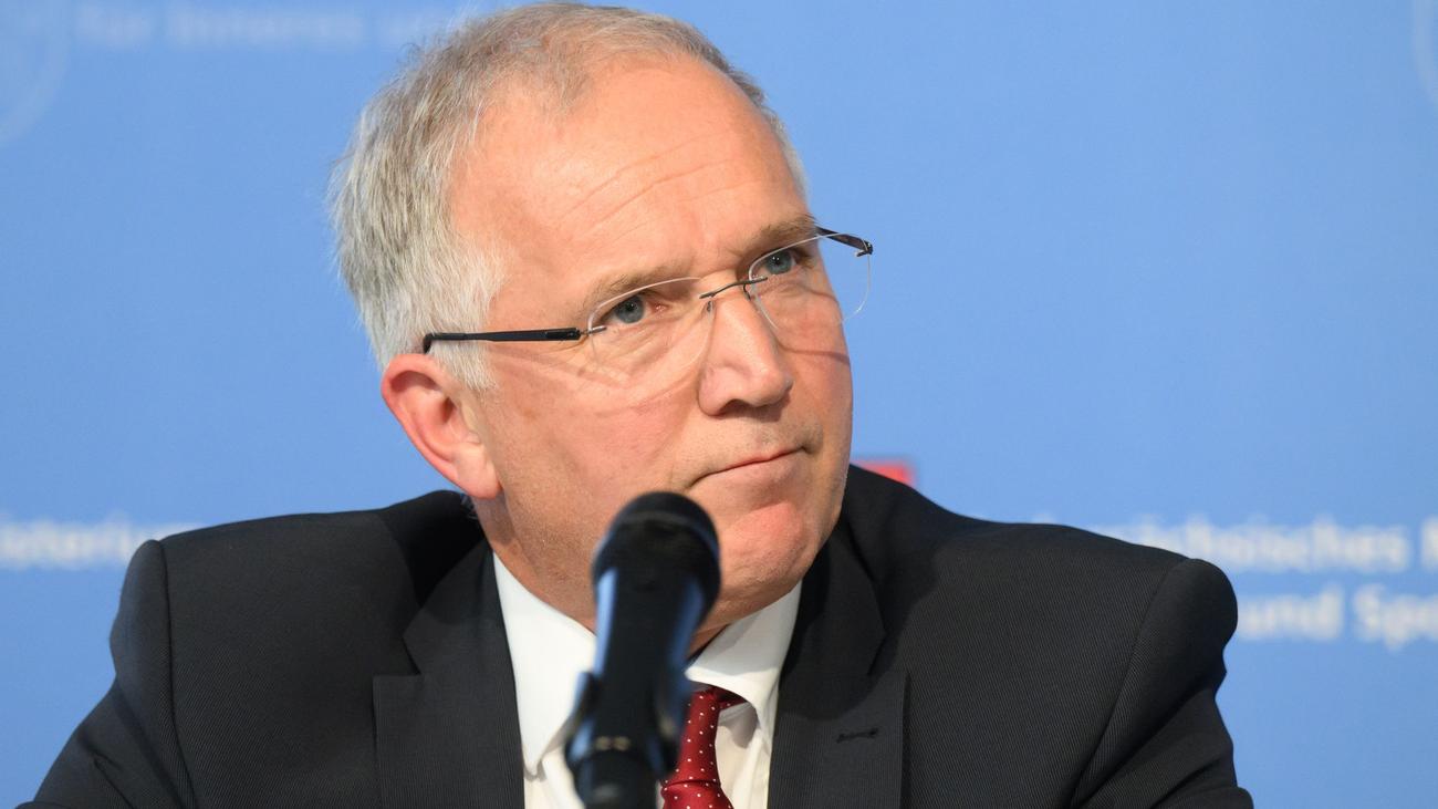 Rusya casusluğu, Dezenformasyon, Rusya Ukrayna savaşı, Niedersachsens Verfassungsschutzpräsident Dirk Pejril, Hibrit tehditler