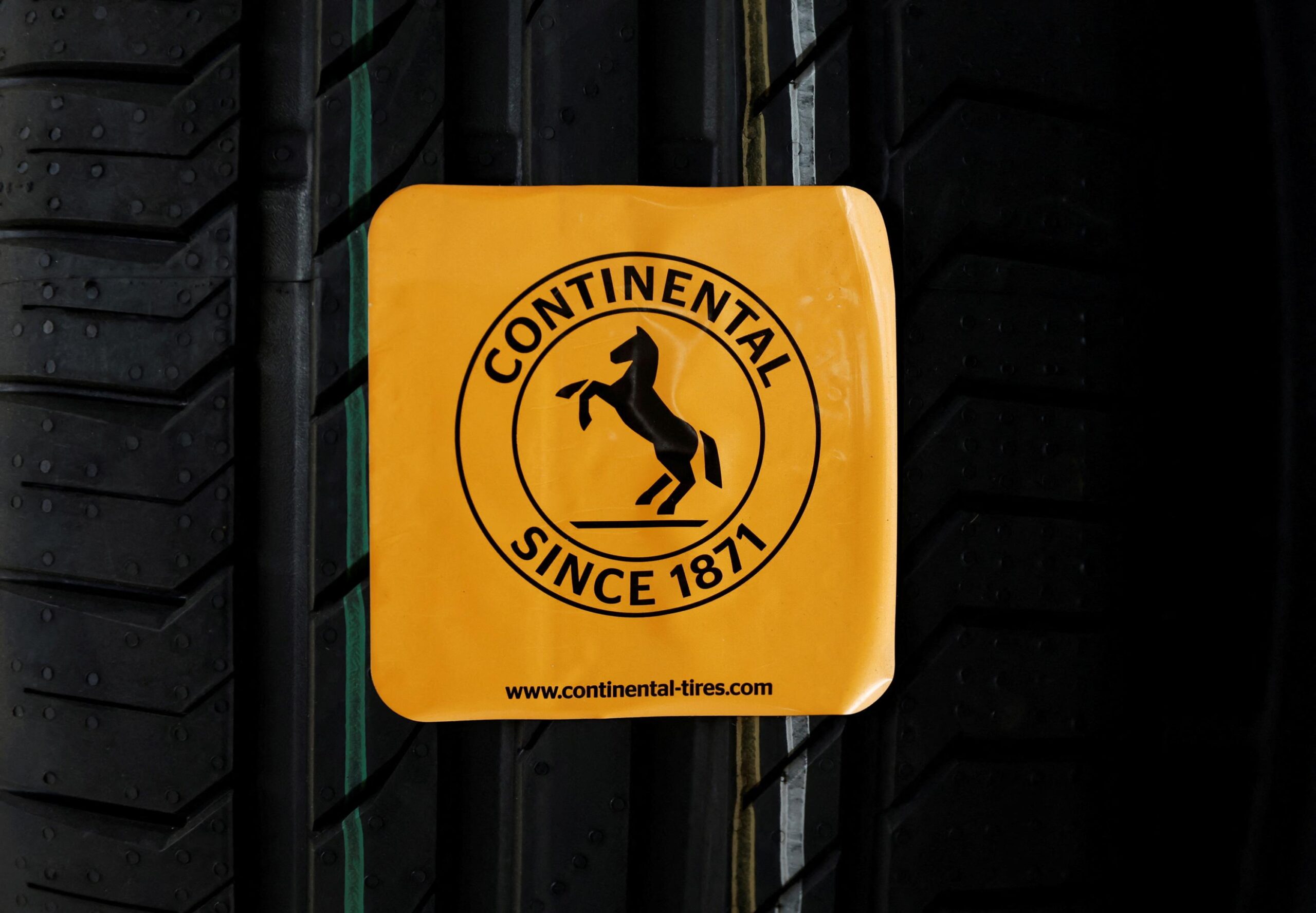 Continental, Otomotiv endüstrisi, İş kaybı, Almanya, Araba parçaları, Elektrikli araçlar, Michelin, Walor, Volkswagen