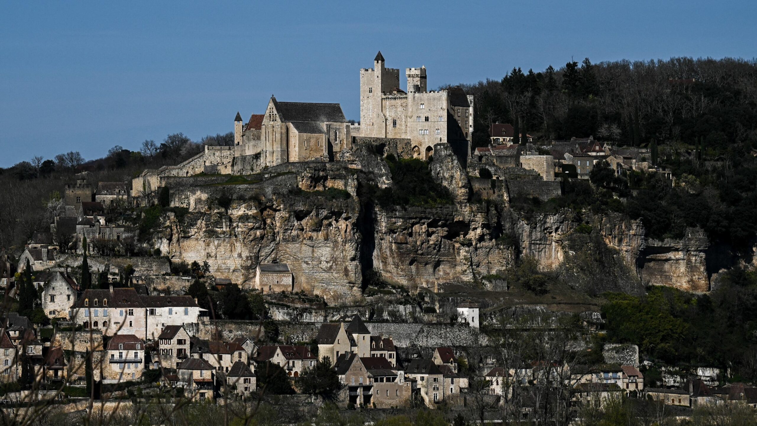 Beynac, Dordogne, Yol Çevre Yolu, Bölgesel Kamu Hesapları Odası, Hukuki Uyuşmazlıklar, Finansal Denetim