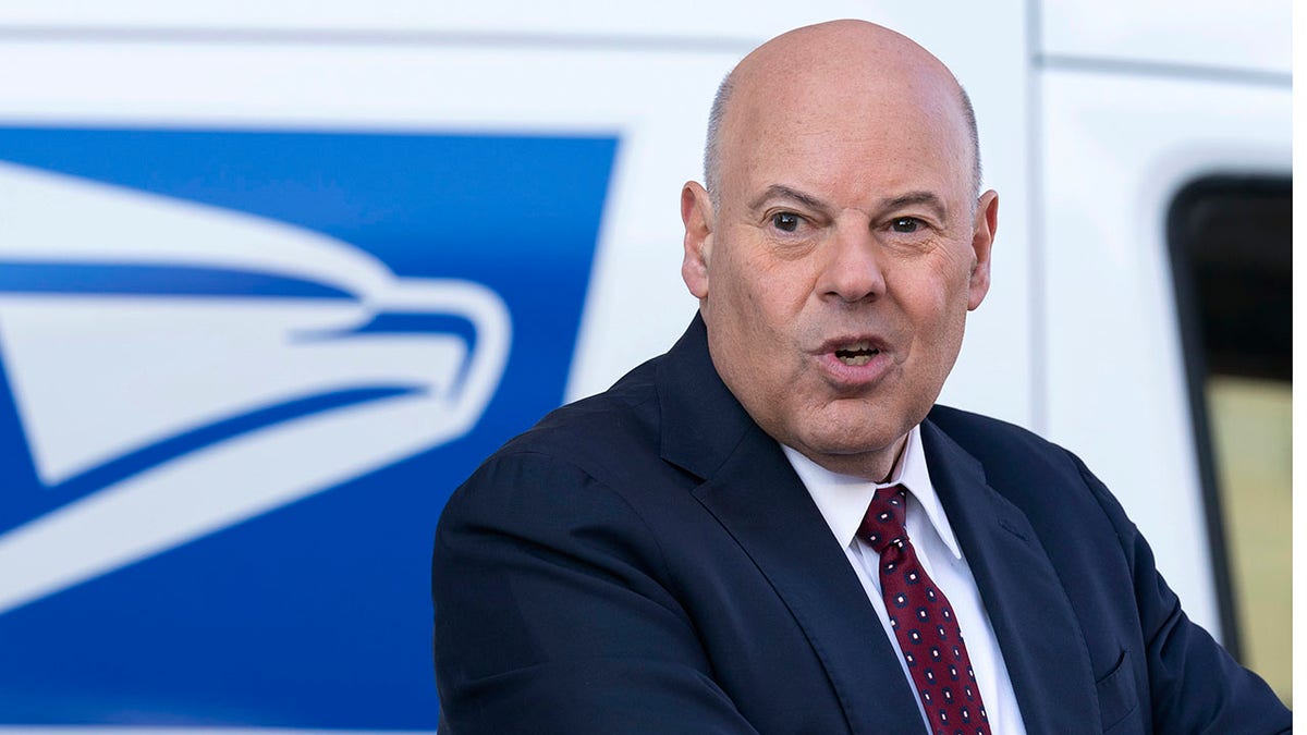 Postmaster General Louis DeJoy, U.S. Postal Service, Finansal Zararlar, Halefi, USPS Yeniden Yapılanması, Posta Taşıyıcı Güvenliği