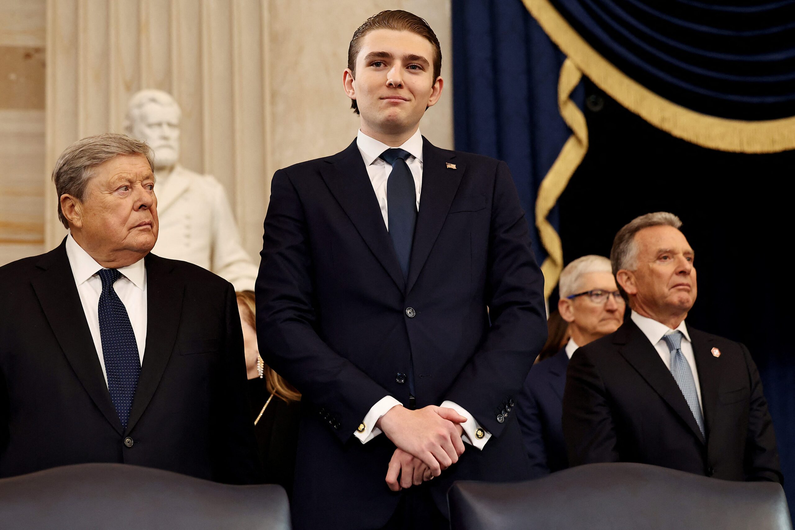Barron Trump, Cumhuriyetçi Gençlik Amerika Birliği, Kaya Walker, NYU, Donald Trump, Gen-Z, MAGA, Gençlik Oyunu, Trump Kulesi