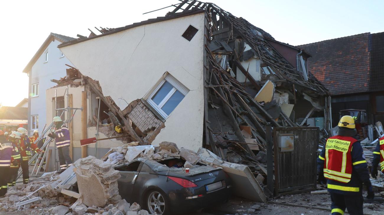 Stutensee, ev kazası, gaz patlaması şüphesi, ölü, yangın bilirkişisi, emniyet sözcüsü, hasar tespiti