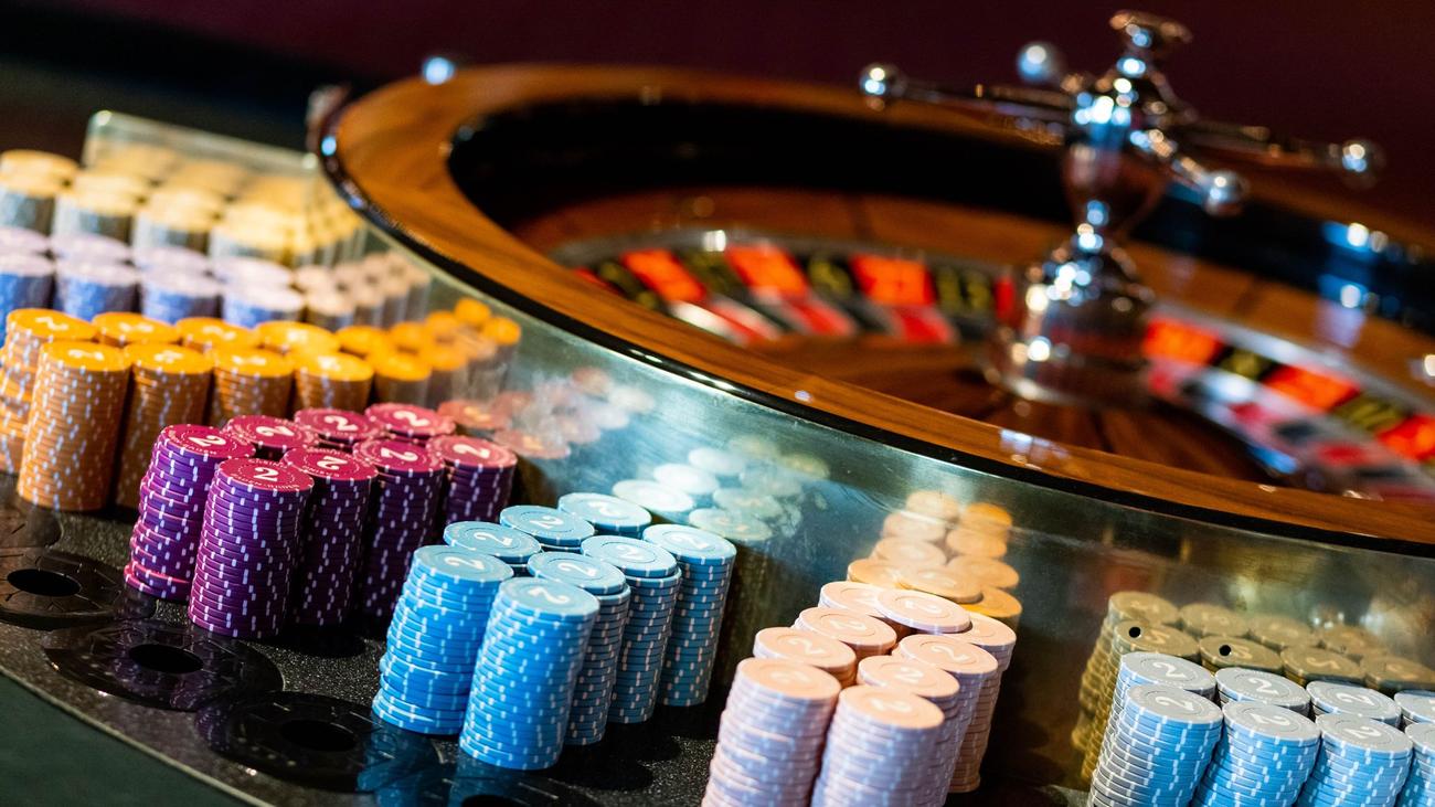 Baden-Württemberg, Online-Casino, Glücksspielgesetz, Staatliche Toto-Lotto GmbH, Spielerschutz, Jugendschutz, Wettbüros, Spielhallen, Kontrollgruppe