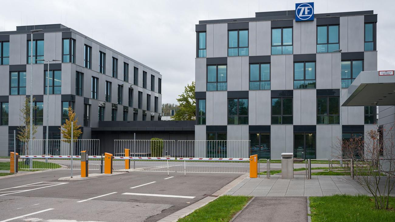 ZF, Motorlu araç tedarikçisi, Otomobil endüstrisi, Elektrikli araçlar, Sendika, İş kaybı, Ekonomik sıkıntılar, İşçi hakları