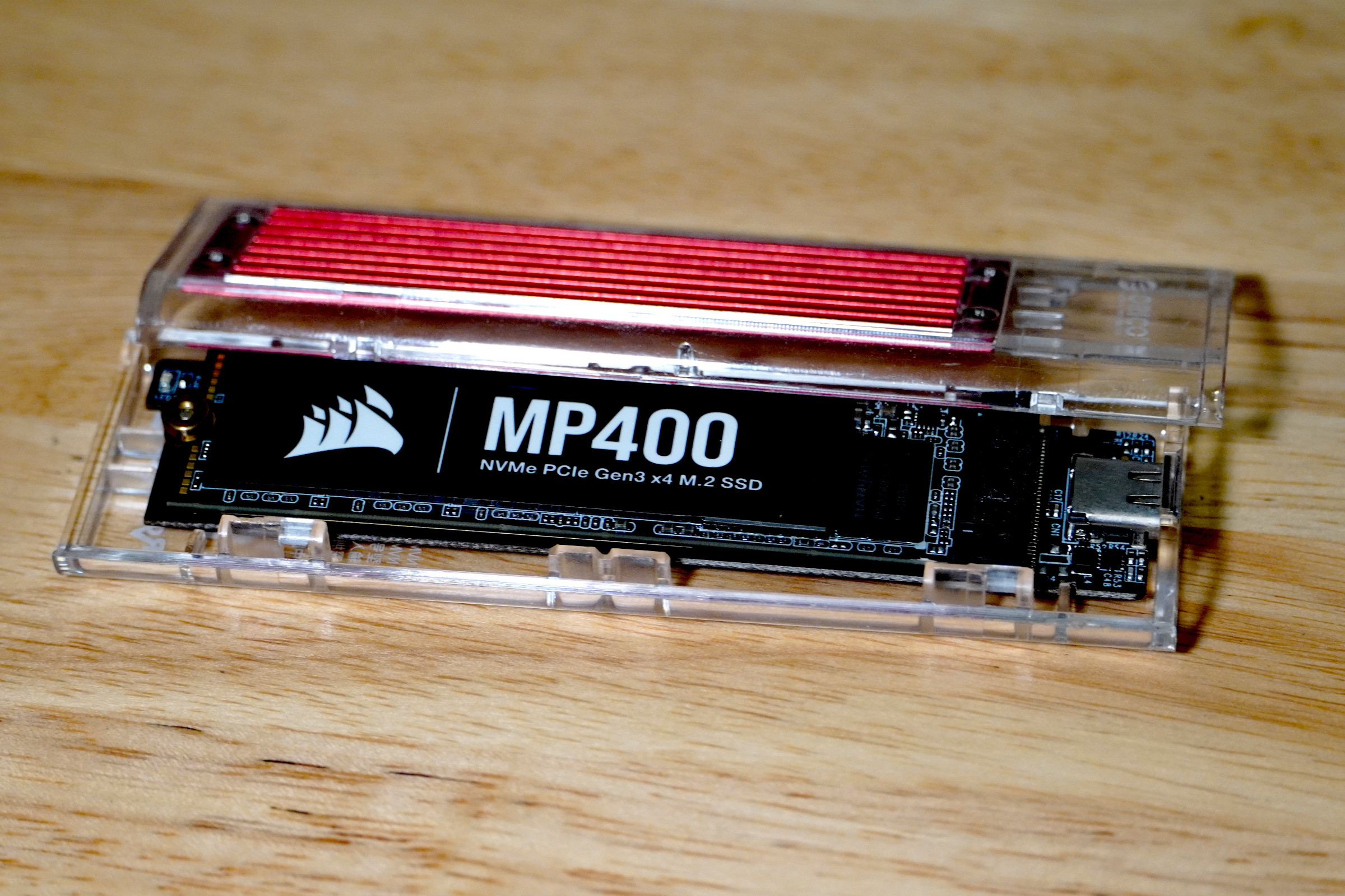 Ev yapımı harici SSD, ucuz harici SSD, harici SSD'de kendi başına SSD'yi bir araya getirme, en iyi harici SSD önerileri