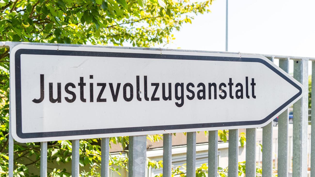 Coburg, Kasten, İran, Mordversuch, Sığınmacı yurdu, Bıçaklama
