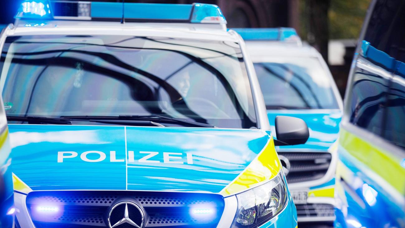 Bank, Bonn, Überwachungskamera, versuchtes Tötungsdelikt, Schlafsack angezündet, Mordkommission, 32-Jähriger, Eistemperaturen, unbekannter Mann, Sachschaden