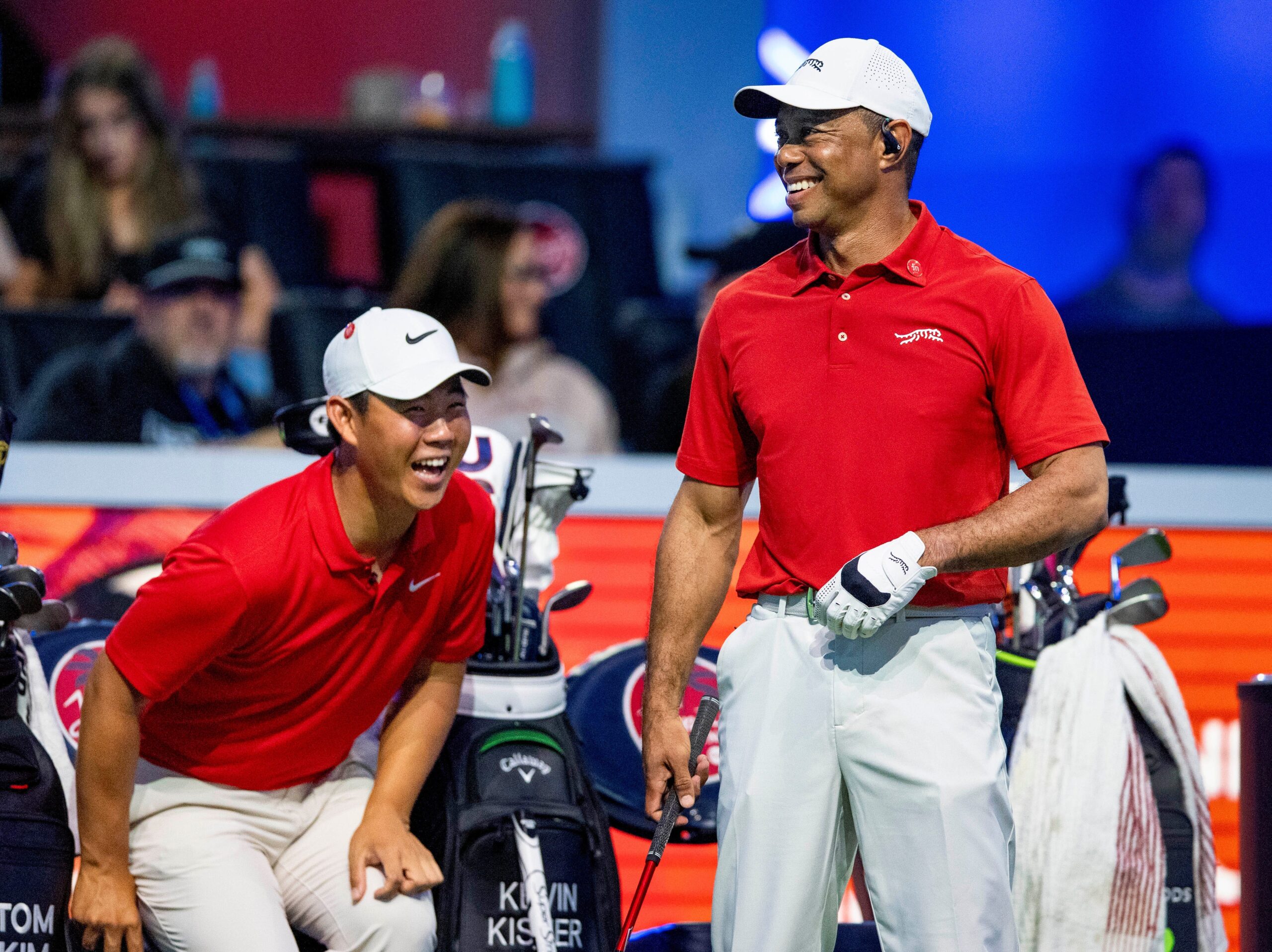 Tiger Woods, TGL aksiyonu, pitching wedge, 99 yard, 199 yard, yanlış iletişim, utanç verici anlar, PGA Turu dönüşü, Kultida Woods, Rickie Fowler, Matt Fitzpatrick, Cameron Young, Tiger Woods ve Rob McNamara
