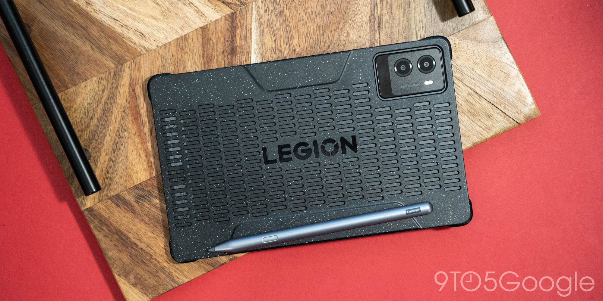 Lenovo Legion Tab, Android oyun tableti, 8,8 inç ekran, Snapdragon 8 Gen 3 işlemci, 12 GB RAM