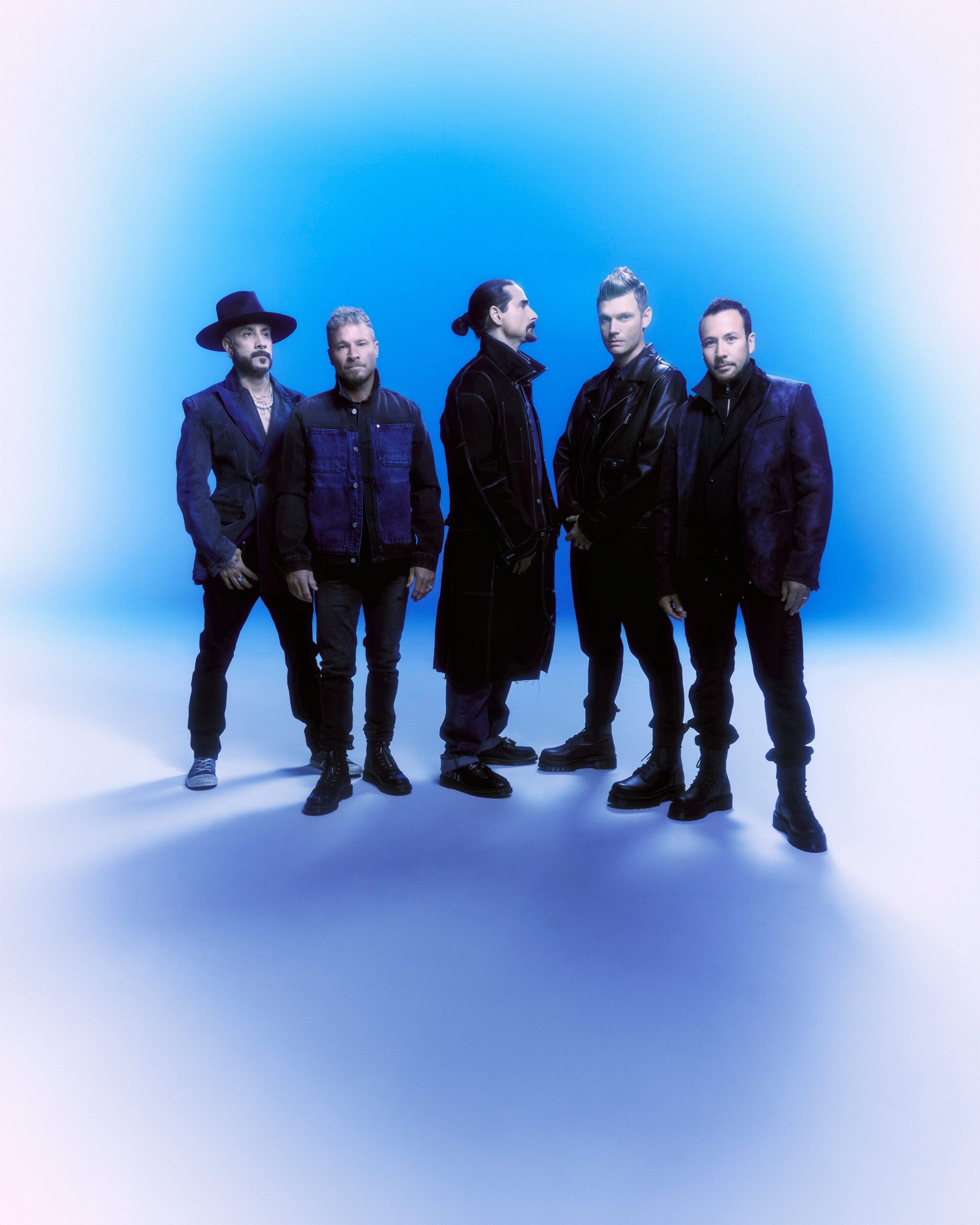 Backstreet Boys, Millennium 2.0, Las Vegas Sphere, Yeni Yüzyıl, 90'lı Yılların Erkek Grupları, Netflix'in Bu Pop, Kirli Pop: Erkek Grubu Dolandırıcılığı, Dokuzlar, DNA Dünya Turu