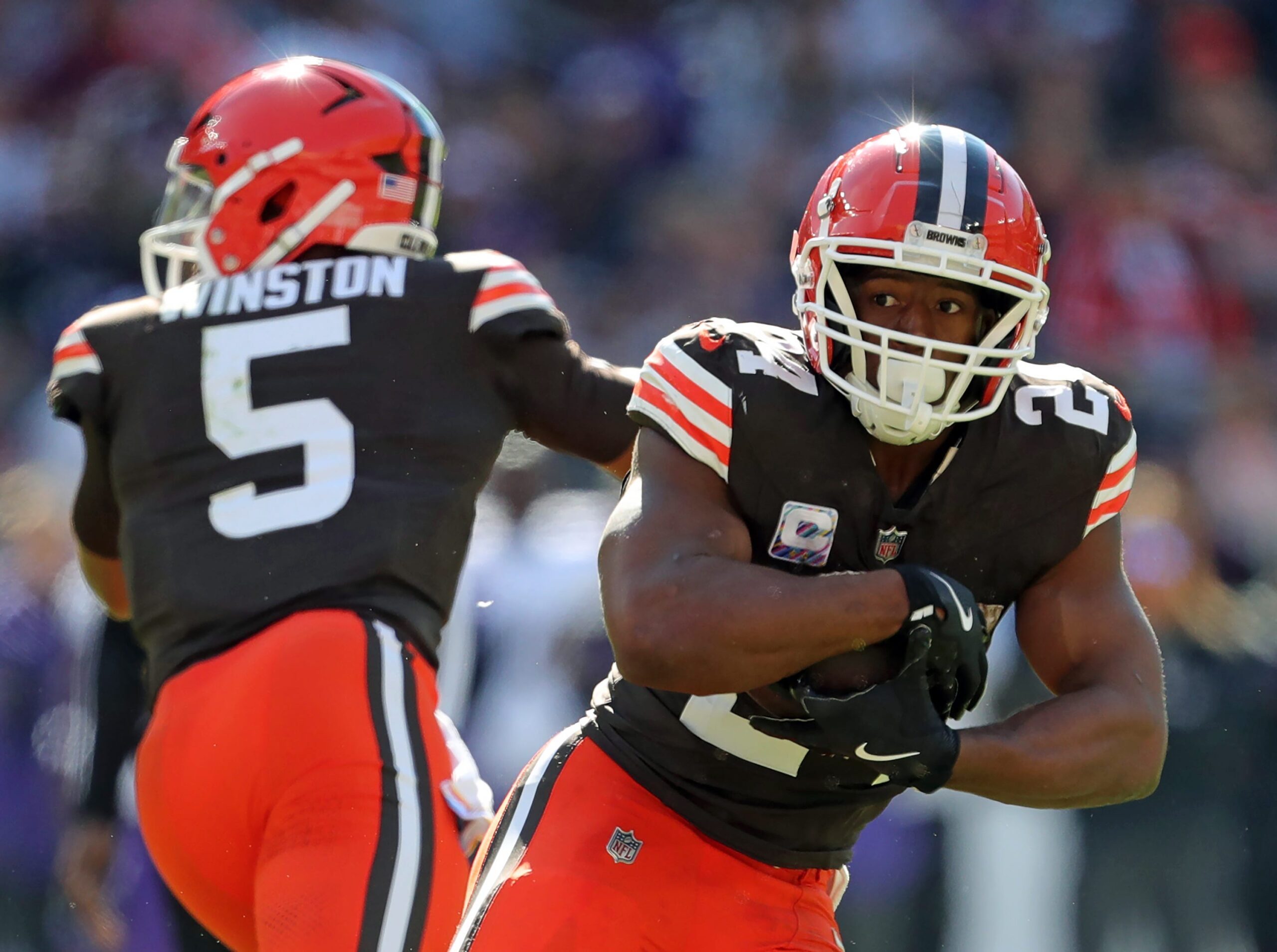 NFL, Amerikan futbolu, koşu pozisyonu, serbest oyuncu koşu pozisyonu, Aaron Jones, Nick Chubb, J.K. Dobbins, Najee Harris, Minnesota Vikings, Pittsburgh Steelers, Los Angeles Chargers, Las Vegas Raiders, Dallas Cowboys, Tyler Dragon
