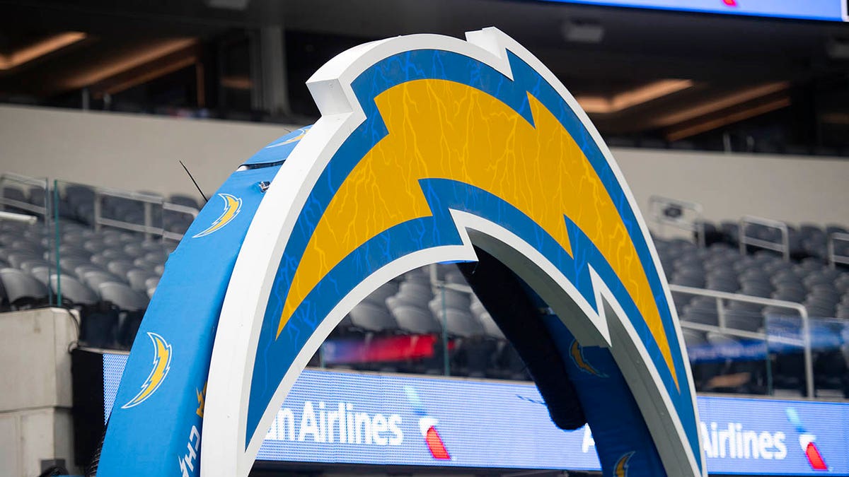 San Diego Chargers, NFL, Uluslararası Seriler, Brezilya, São Paulo, Neo Quimica Arena, Jim Harbaugh, Los Angeles Chargers, A.G. Spanos, İspanya, Miami Dolphins, Indianapolis Colts, Pittsburgh Steelers, İrlanda, Dublin, Los Angeles Rams, Melbourne, Avustralya