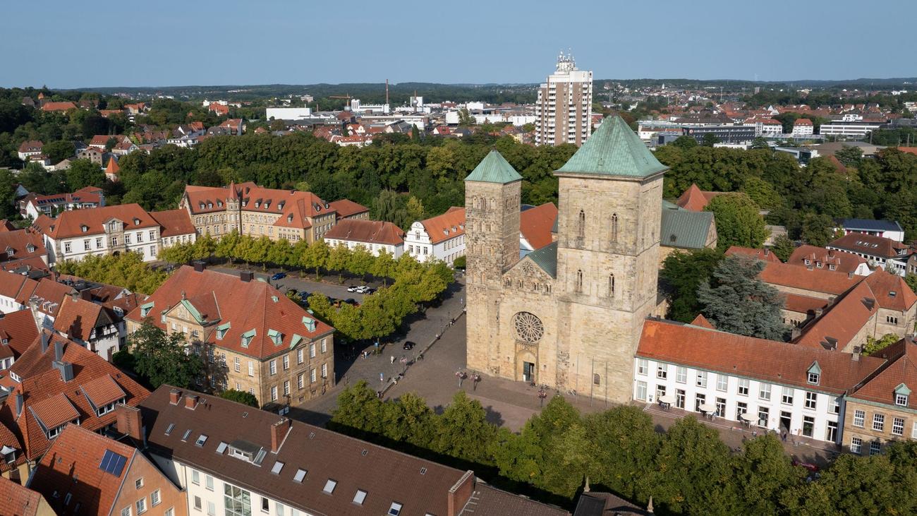 Osnabrück Katedrali, St. Petrus Domu, Yeniden Açılış, Asma Çarşamba, Tadilat, Aydınlatma, Elektrik Tesisatı