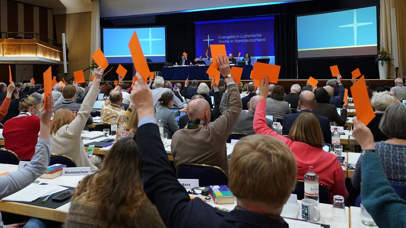 Protestan Kilisesi, Nordkirche, Synode, Anja Fährmann, Friedemann Magaard, Elke König, Pastor, Prädikant