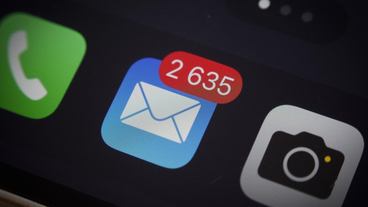 Apple Mail güncellemesi, e-posta yönetimi, iOS 18.2, macOS 15.4, iPadOS 18.4, birincil, işlem, güncellemeler, promosyonlar, e-posta kategorileri, özet görünümü