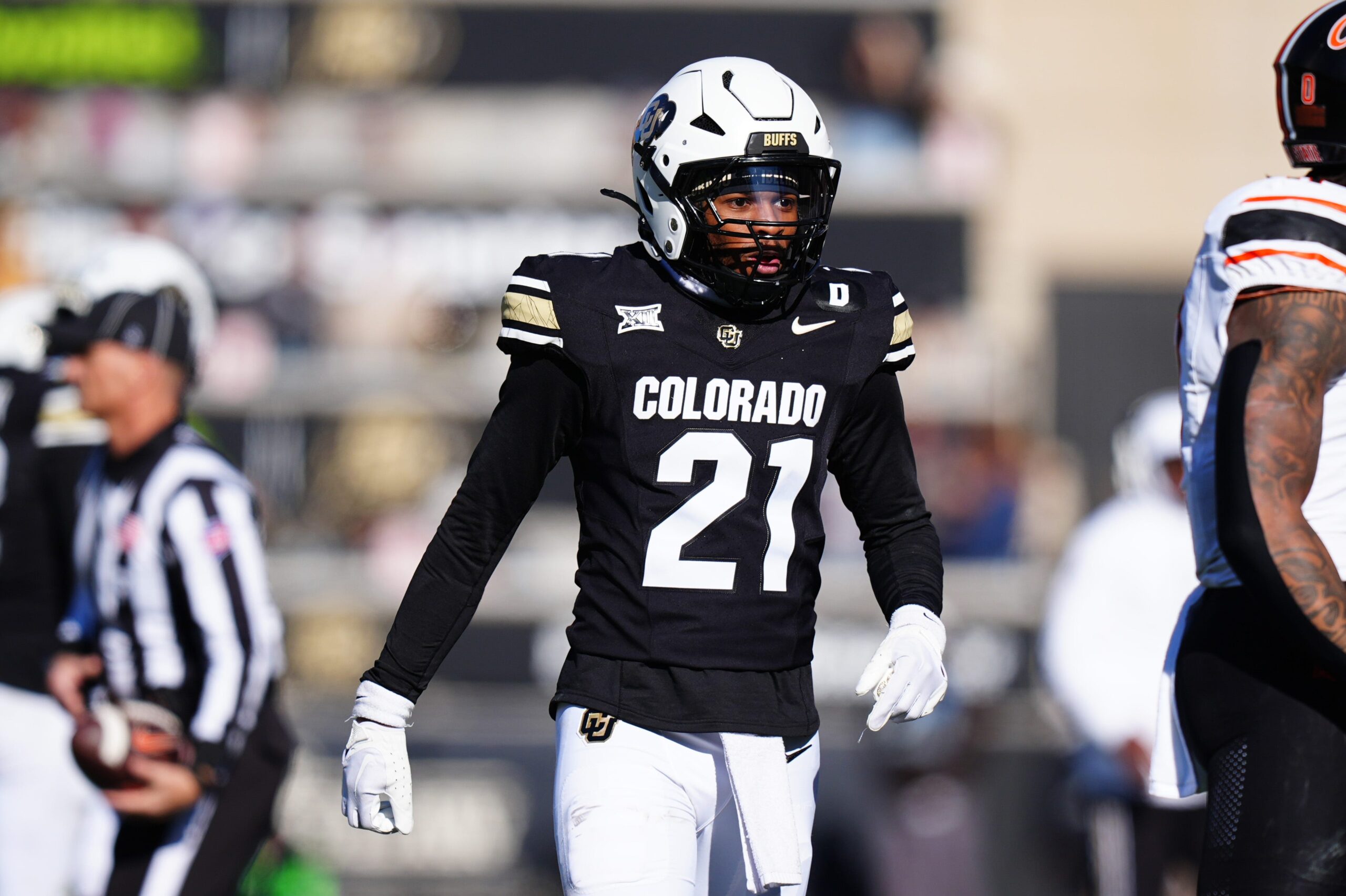 Colorado futbol güvenliği, borç, iflas, gizlilik, mahkeme, kamu kayıtları