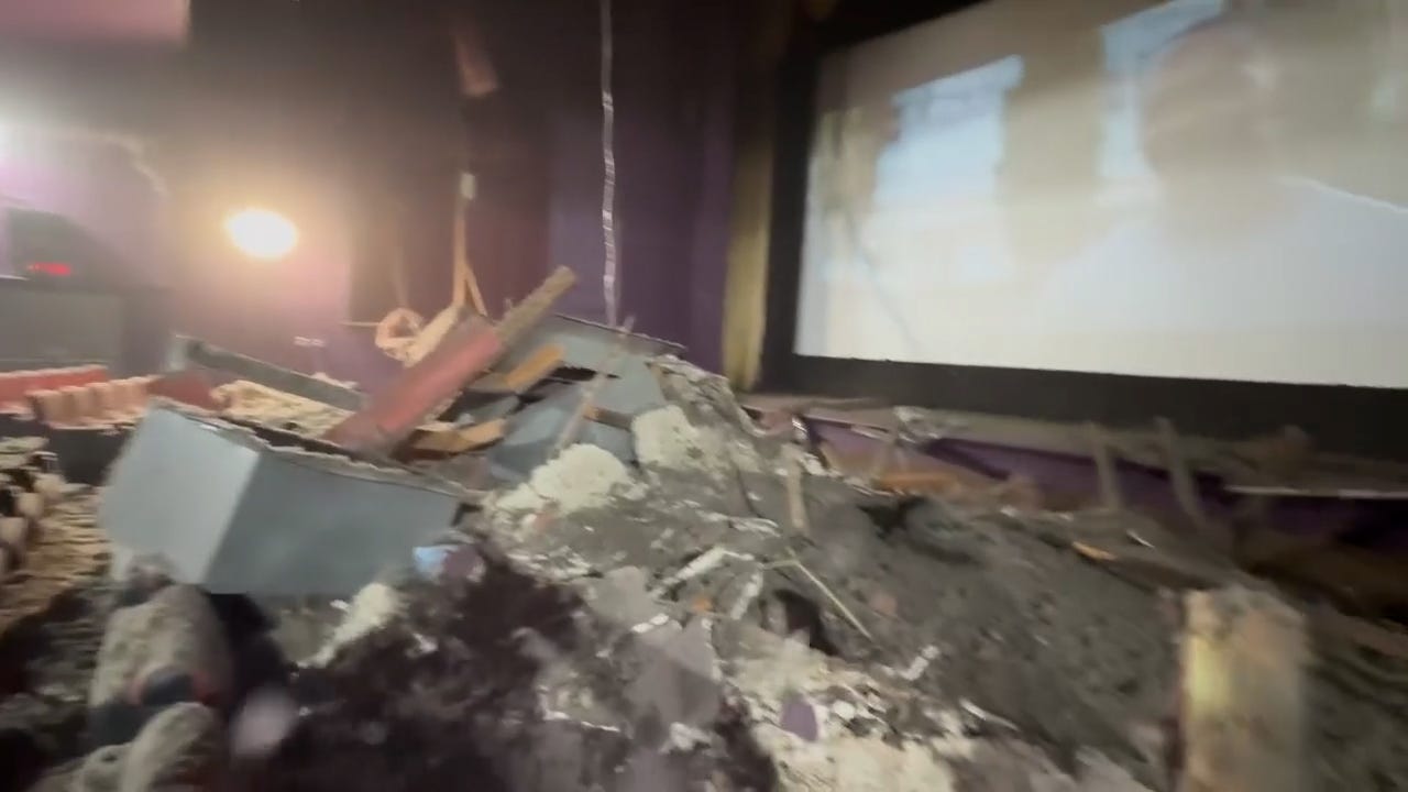 Marvel filmi, sinema salonu çöktü, Wenatchee, Washington, Kaptan Amerika, Brave New World, Liberty Cinema, sinema salonu tavanı çöktü, sinema salonu kazası, sinema salonu güvenliği, tarihi sinema salonu, sinema salonu tadilatı
