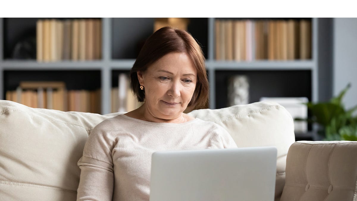 Meta anahtar kelimeler: Nadir hastalıklar, uzman doktor bulma, polimiyalji romatika, kronik inflamatuvar hastalık, MediFind, doktor uzmanlık skoru, sağlık hizmetleri, tıbbi araştırma, hasta bakımı, tanı, teşhis, tedavi, sağlık sonuçları, USA TODAY Network.
