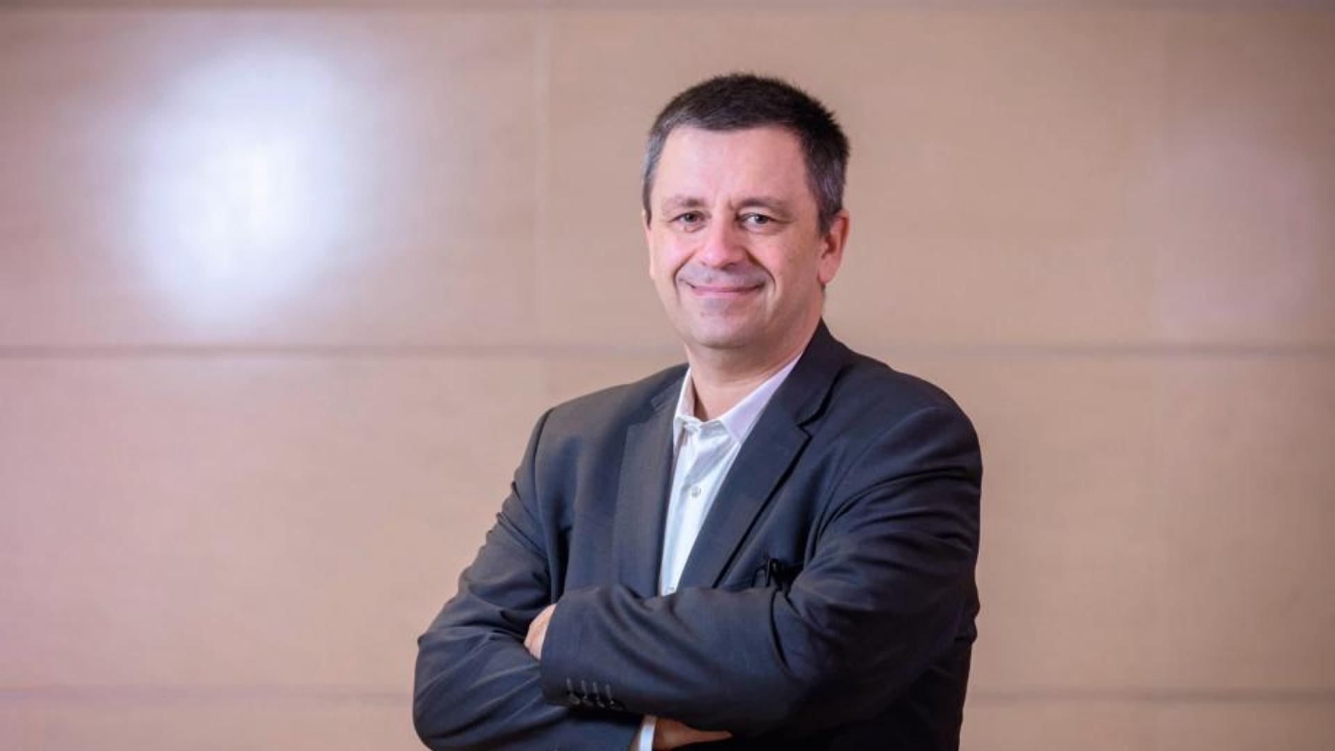 Luc Rémont, EDF, elektrik, Fransa, nükleer enerji, Fessenheim, reaktörler, korozyon, enerji krizi, enerji ithalatı, enerji ihracatı, enerji politikası, yenilenebilir enerji, Almanya, İspanya
