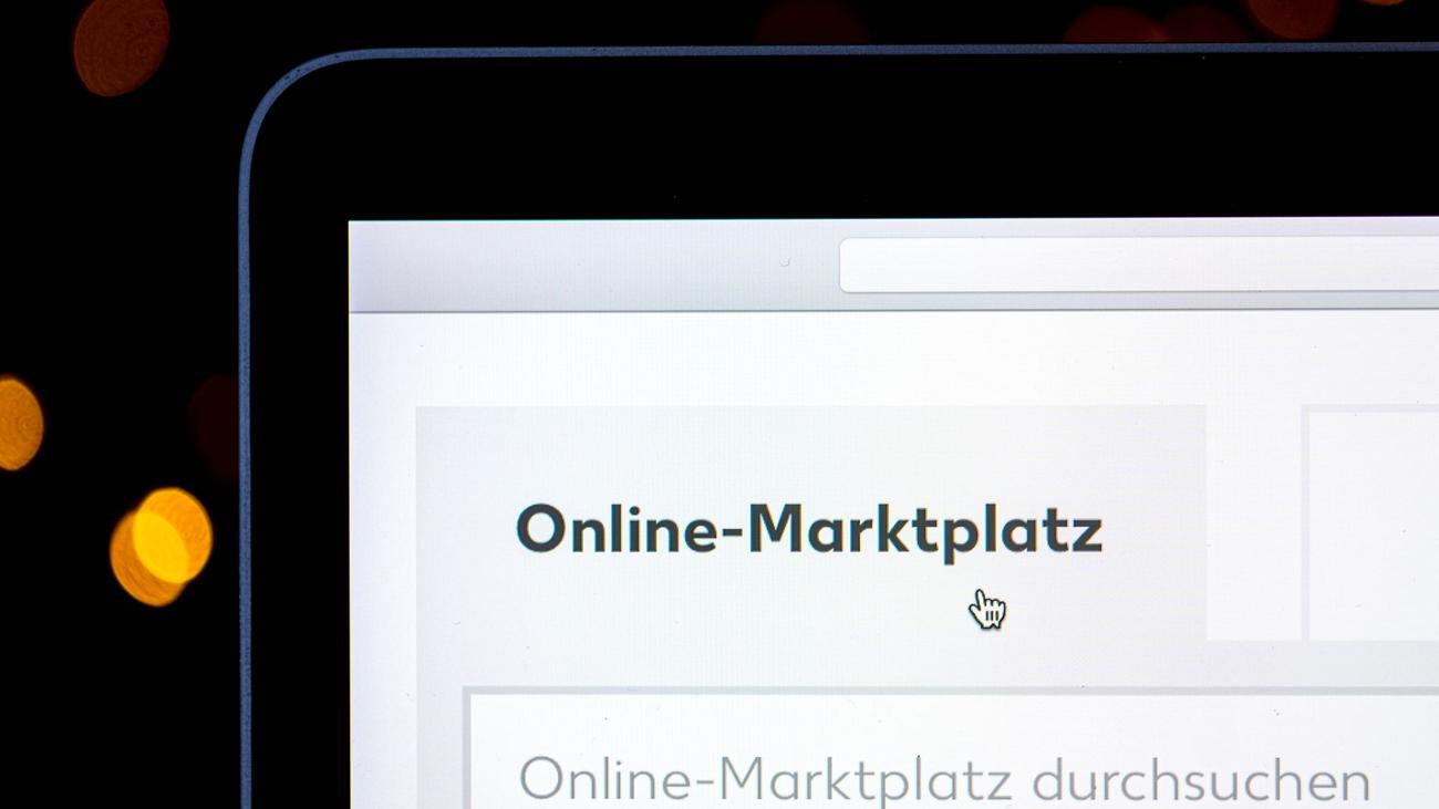 Baden-Württemberg, Finanzamt, Onlinehandel, Steuer, Steuerbetrug, Internetmarktplatz, Sondereinheit für Steueraufsicht, SES, Gisela Splett, Plattformen-Steuertransparenzgesetz, Airbnb, Vermietung, Steuergerechtigkeit, Steuerfahndung, Kontrollmitteilung, Steuer-Mehrergebnis, unversteuerte Einnahmen
