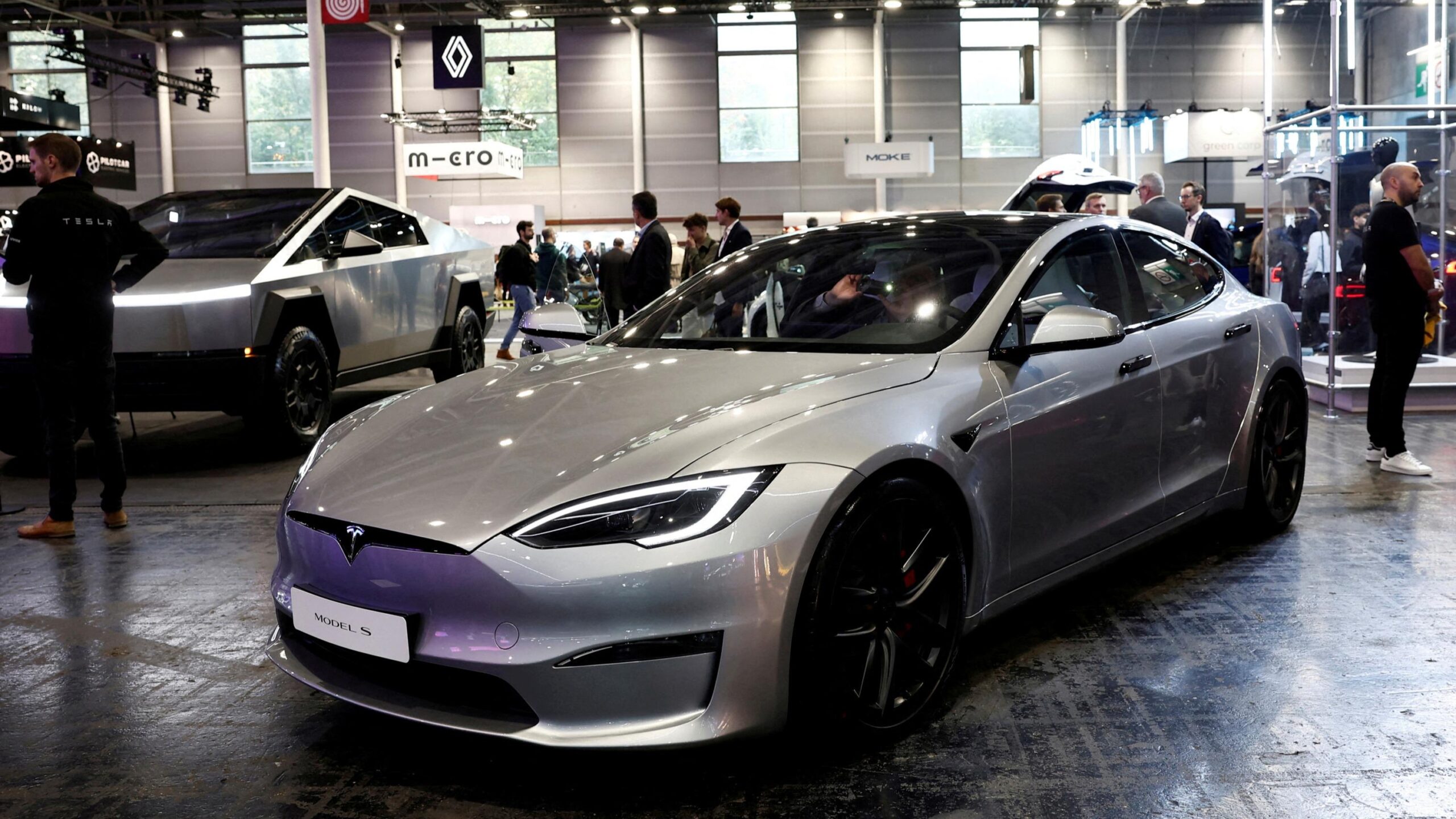 Elon Musk, Tesla, Elektrikli araçlar, Satışlar, Fransa, Otomotiv piyasası, PFA, Renault 5, Citroën C3, Avrupa, Çin, MG, Hibrit araçlar, Vergi, Kurumsal filolar, Leasing, Otomobil, COVID-19, Otomotiv sektörü, Elektrikli otomobil satışları, Tesla satışları düşüşü, Marka imajı, Otomotiv haberleri, Ekonomi
