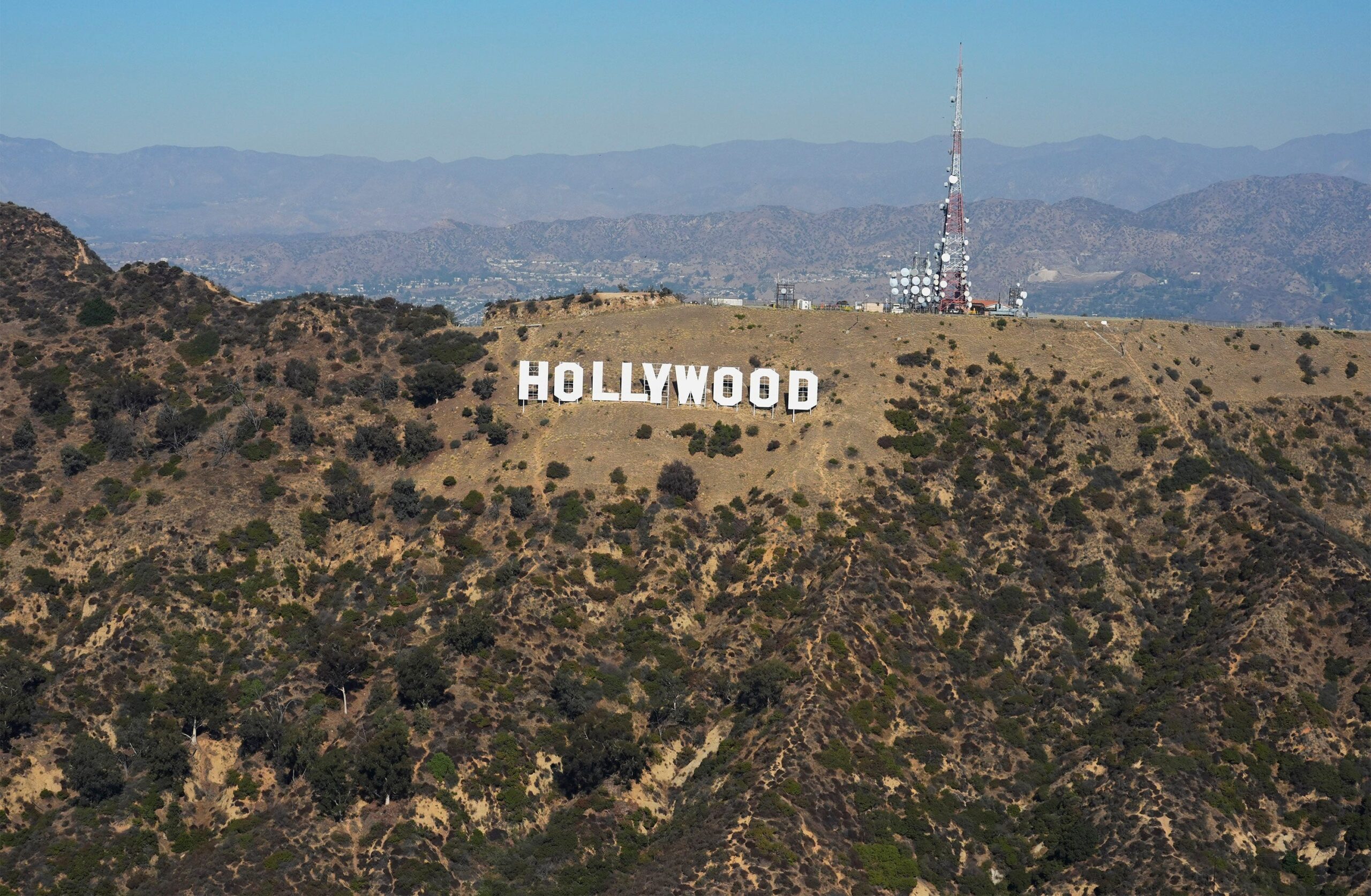 Los Angeles depremi, Kuzey Hollywood depremi, 2025 Oscar, deprem, ABD Jeoloji Araştırmaları Kurumu, USGS, Burbank, Inglewood, Pasadena, Los Angeles İtfaiyesi, Universal City, Gabe Hauari, USA TODAY, California depremi, Güney California depremi
