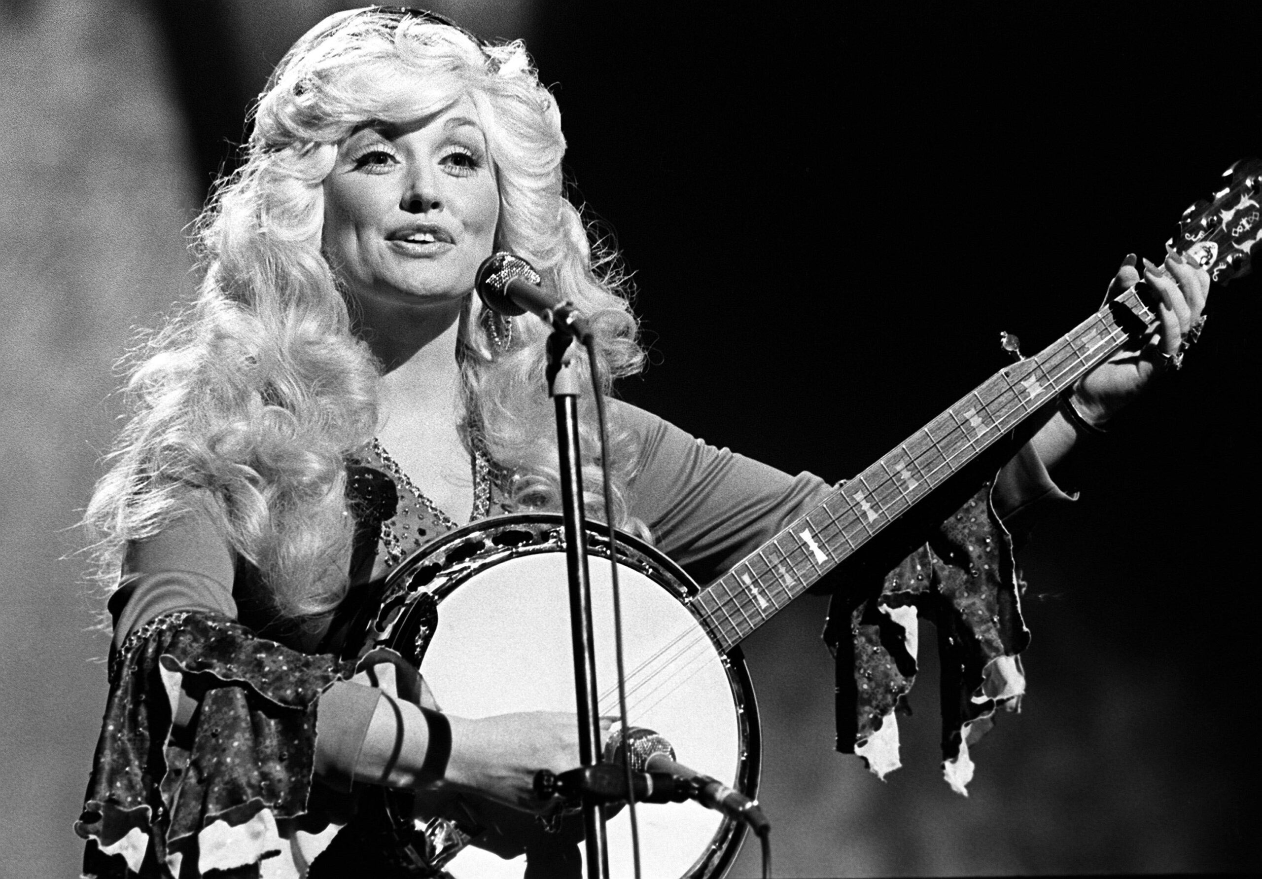 Dolly Parton, Carl Thomas Dean, Jolene, country music, ölüm, Beyoncé, Cowboy Carter, cover, şarkı ilhamı, banka memuru, evlilik, özel hayat, meta anahtar kelimeler