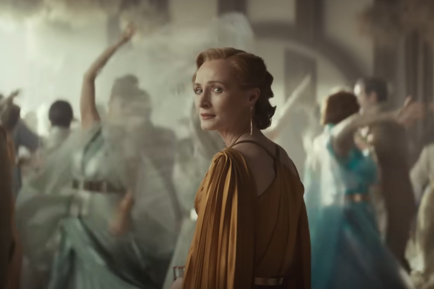 Star Wars, Chandrila, Mon Mothma, Andor, Rebel Alliance, Galactic Civil War, Yeni Cumhuriyet, Expanded Universe, Canon, Uzak Galaksi, Siyasi Lider, Bilim Kurgu, Star Wars Tarihi, Chandrila Kültürü, Hanna Şehri, Gezegen, İmparatorluk, Direniş, Uzay Operası, TV Şovları, Film, Star Wars Evreni, Star Wars Lore

