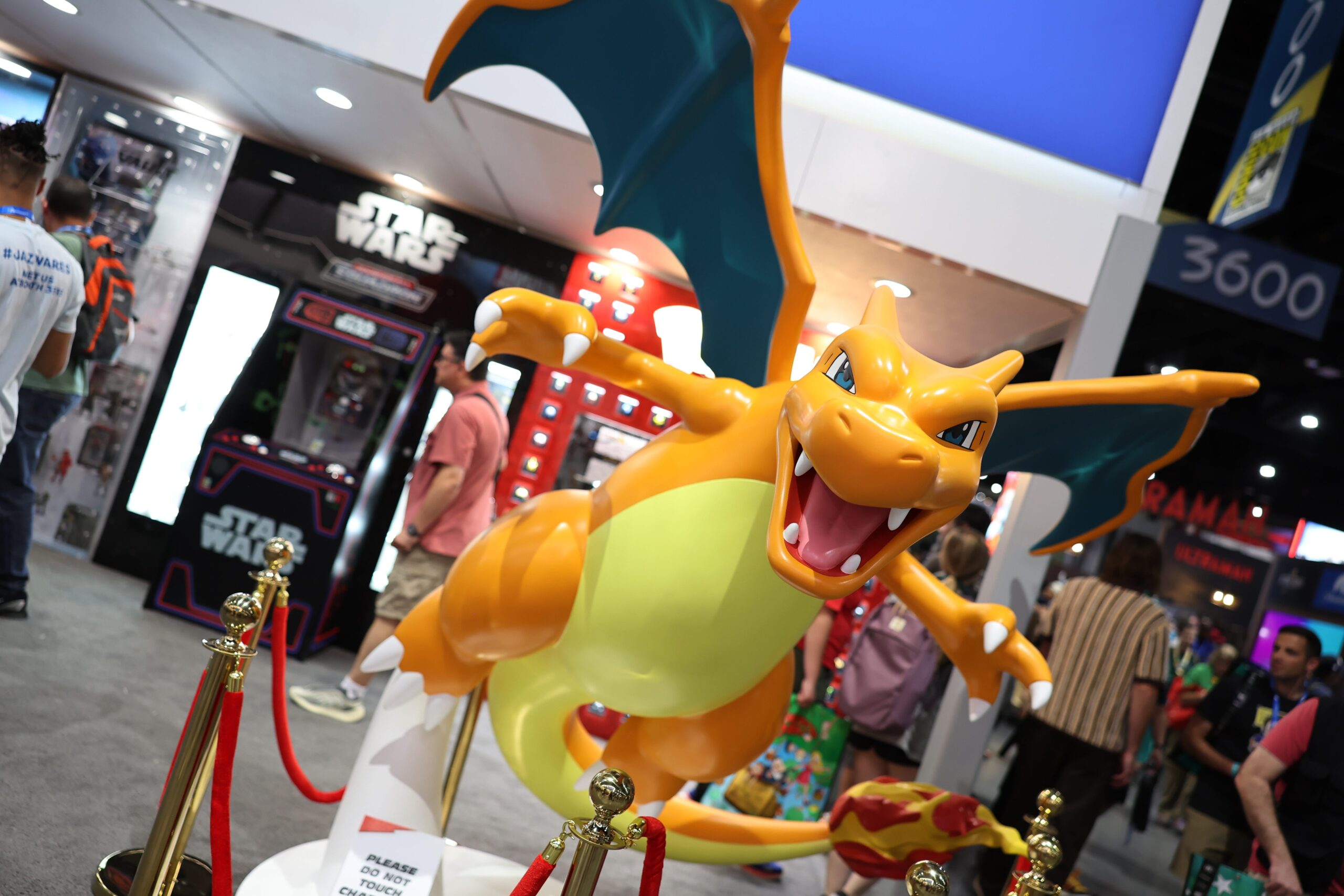 Hot Cheeto, Charizard, Cheetozard, Pokemon, Müzayede, Koleksiyon, Flamin' Hot Cheeto, Goldin Auctions, 1st & Goal Collectibles, Nadir eşya, Trend haberleri, Fernando Cervantes Jr., USA TODAY, Popüler kültür, Atıştırmalık, Pokemon kartı, Alıcı primi, Eşsiz şekil, İnternet çılgınlığı, Nadir Cheeto

