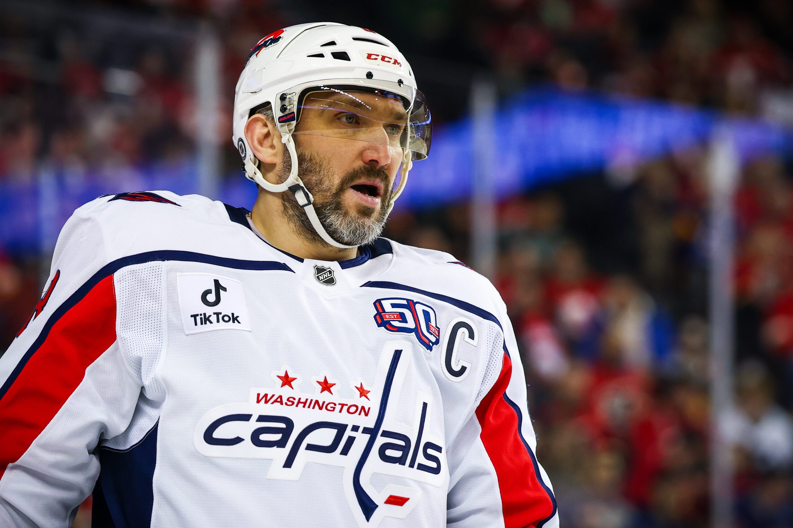 Alex Ovechkin, Aleks Oveçkin, Wayne Gretzky, Buz Hokeyi, NHL, Gol Rekoru, Washington Capitals, Buz Hokeyi Tarihi, Spor, Rekor, Capitals, Ovechkin Golleri, Gretzky Rekoru, Aleks Oveçkin Rekoru, NHL Rekorları, Buz Hokeyi Ligi, Spor Haberleri, Alex Ovechkin Haberleri, Wayne Gretzky Haberleri
