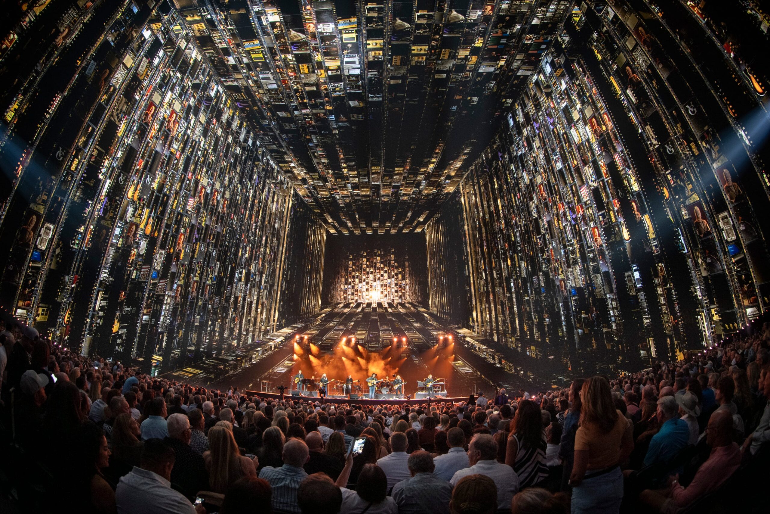 Eagles, The Sphere, Las Vegas, residency, konser, biletler, SeatGeek, set listesi, final gösteri, etkinlik, seyahat, müzik, Nisan 2024
